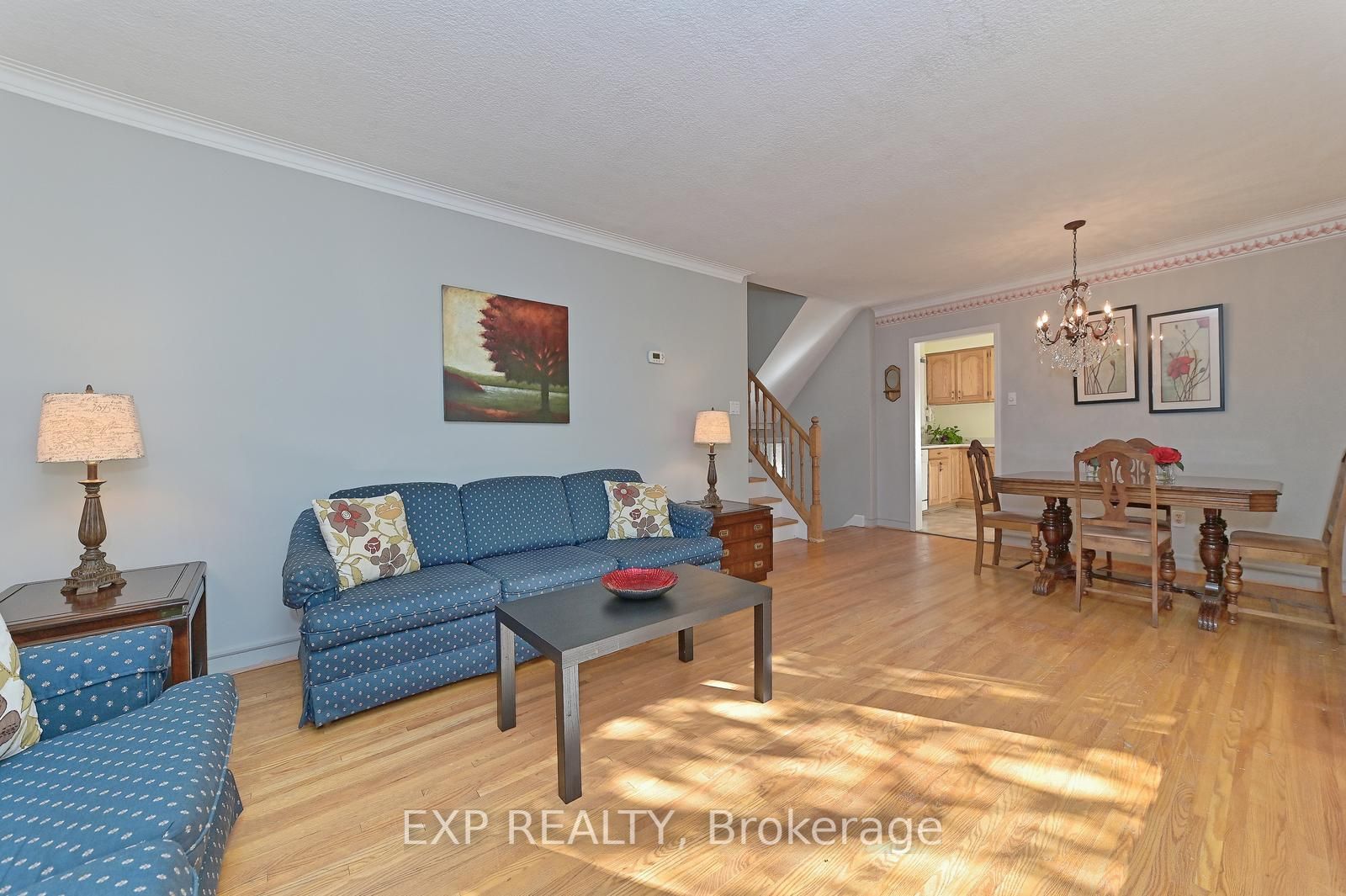 88 Vista Dr