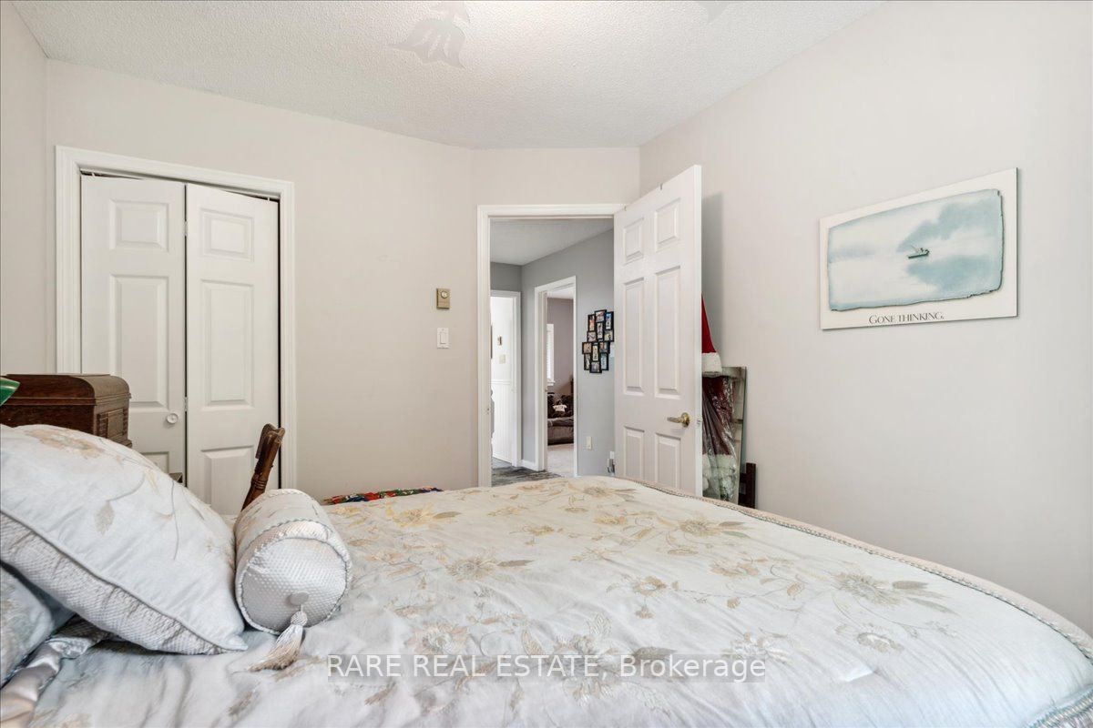 63 Copperhead Rd