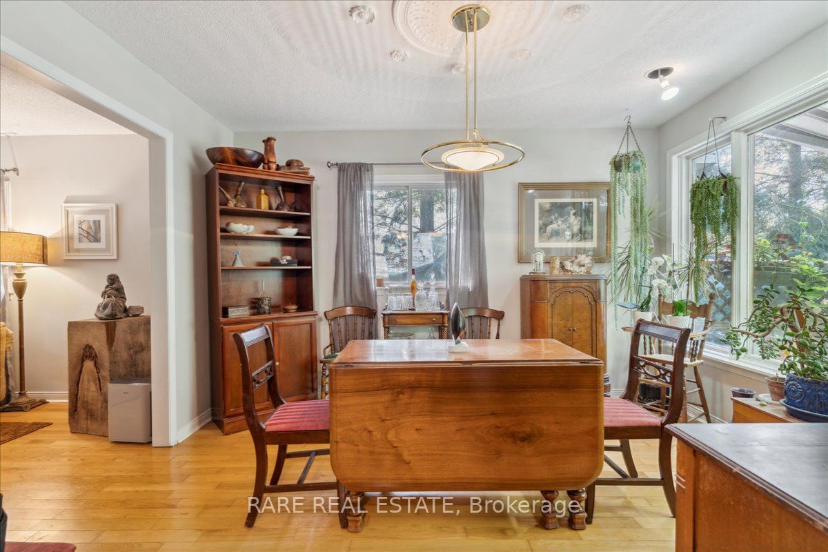 63 Copperhead Rd