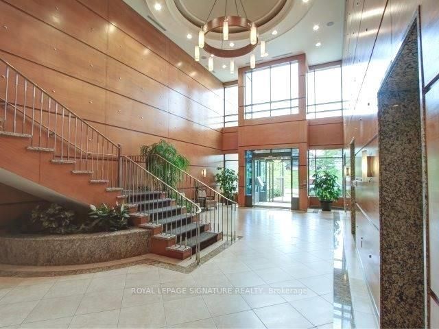 25 Viking Lane, #2450