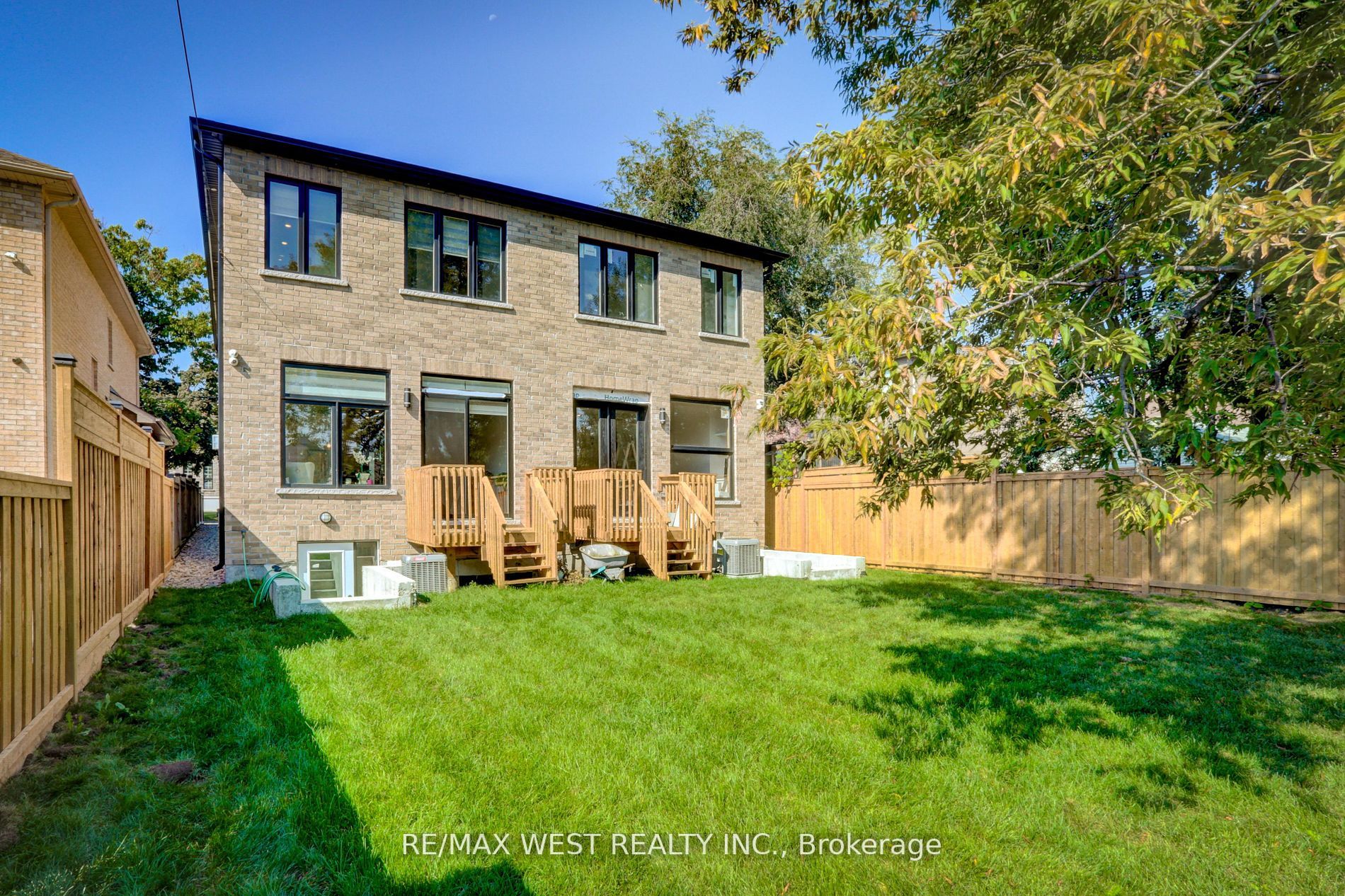 177 Aldercrest Rd, #Upper