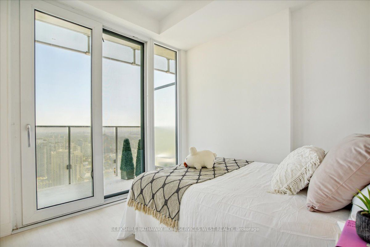 3900 Confederation Pkwy, #4301