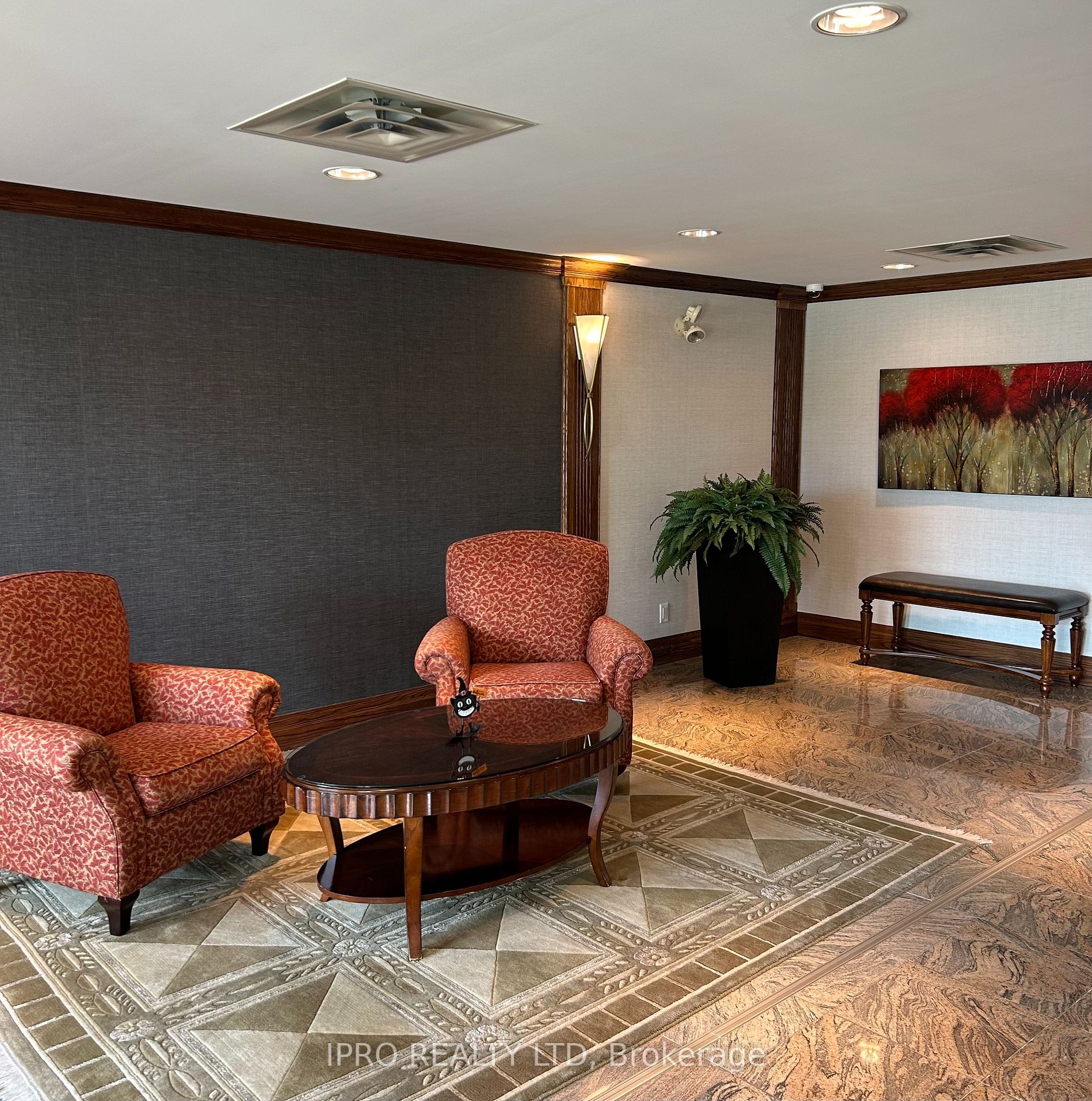 35 Via Rosedale Way, #117