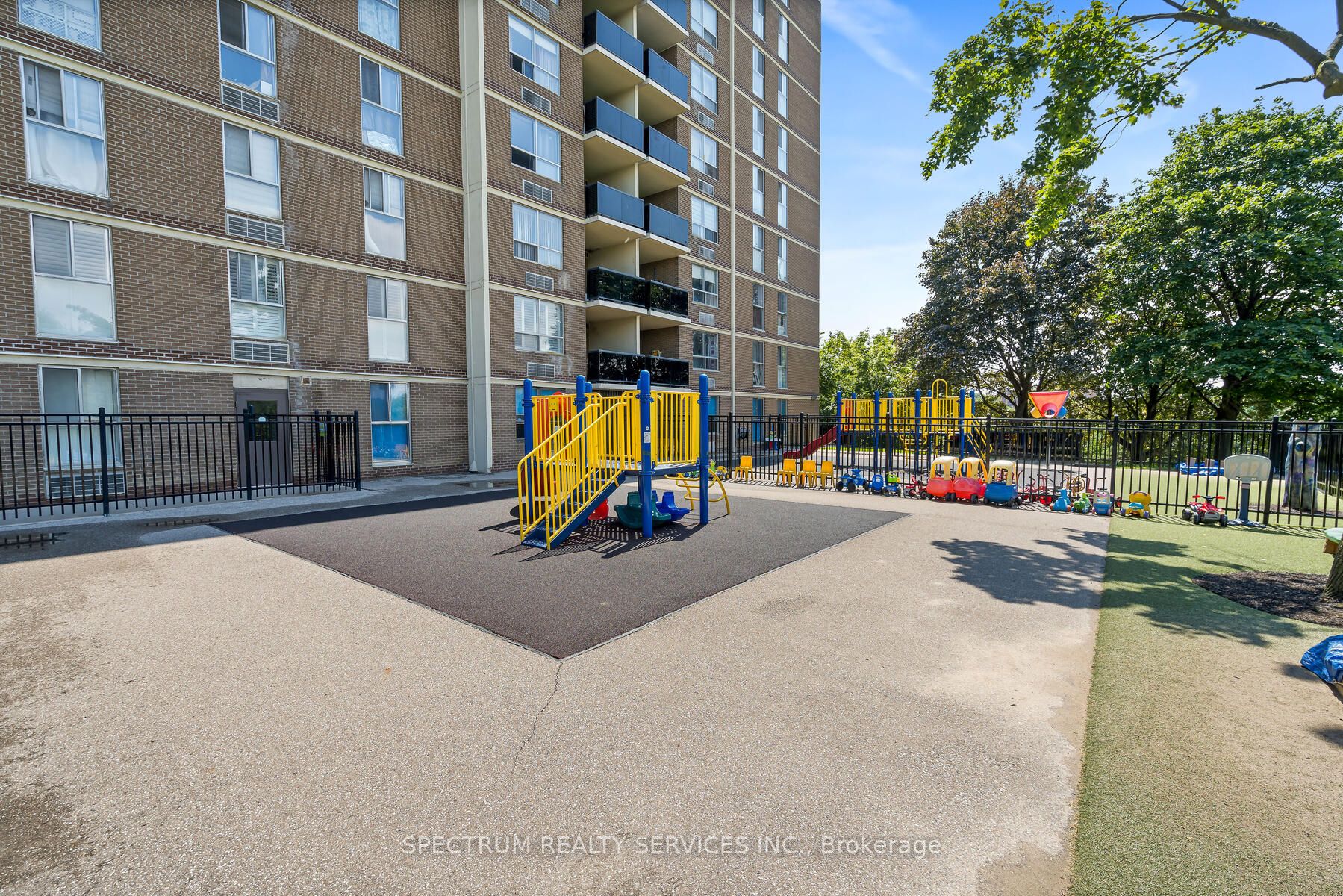 2825 Islington Ave E, #315