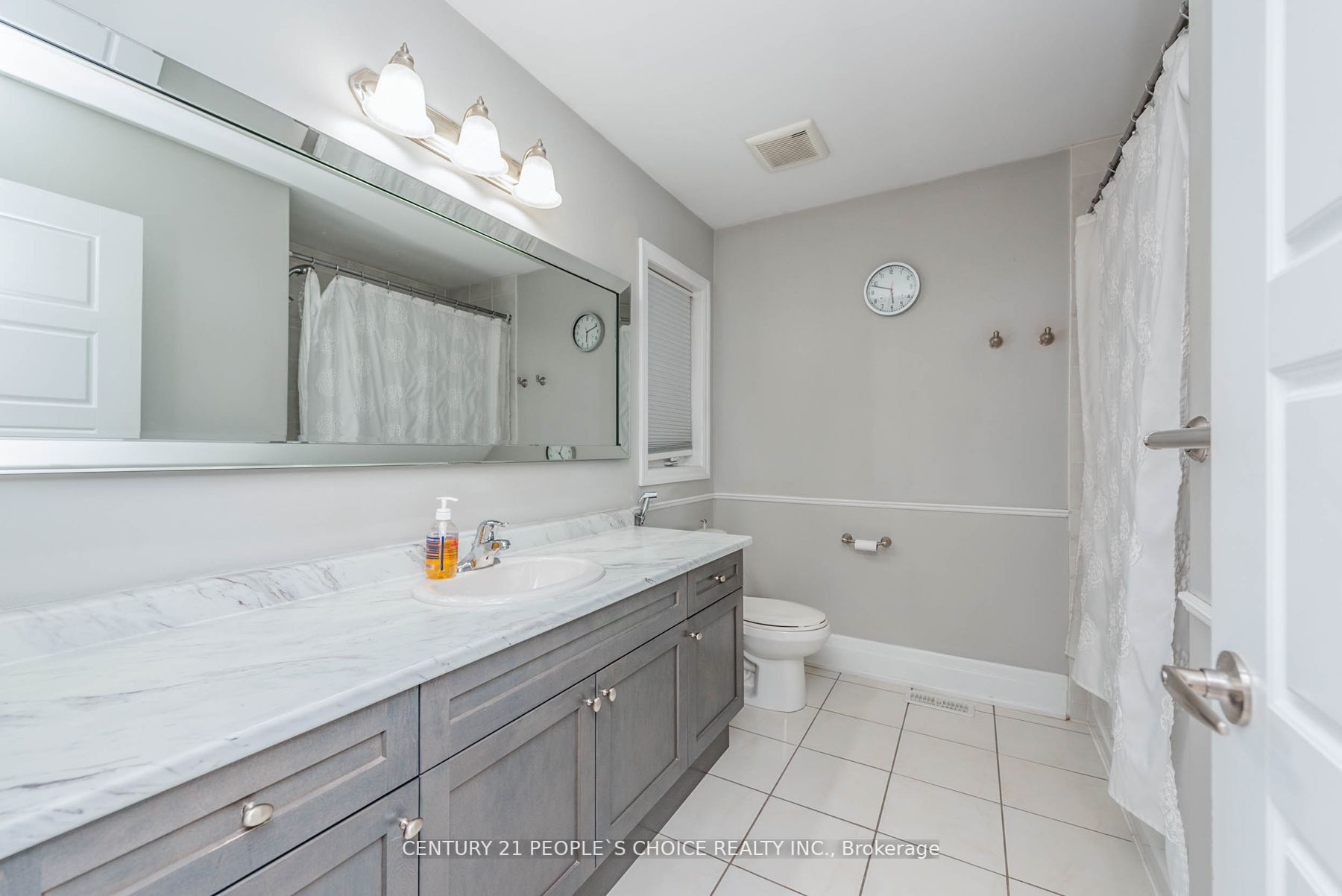 40 Stedford Cres