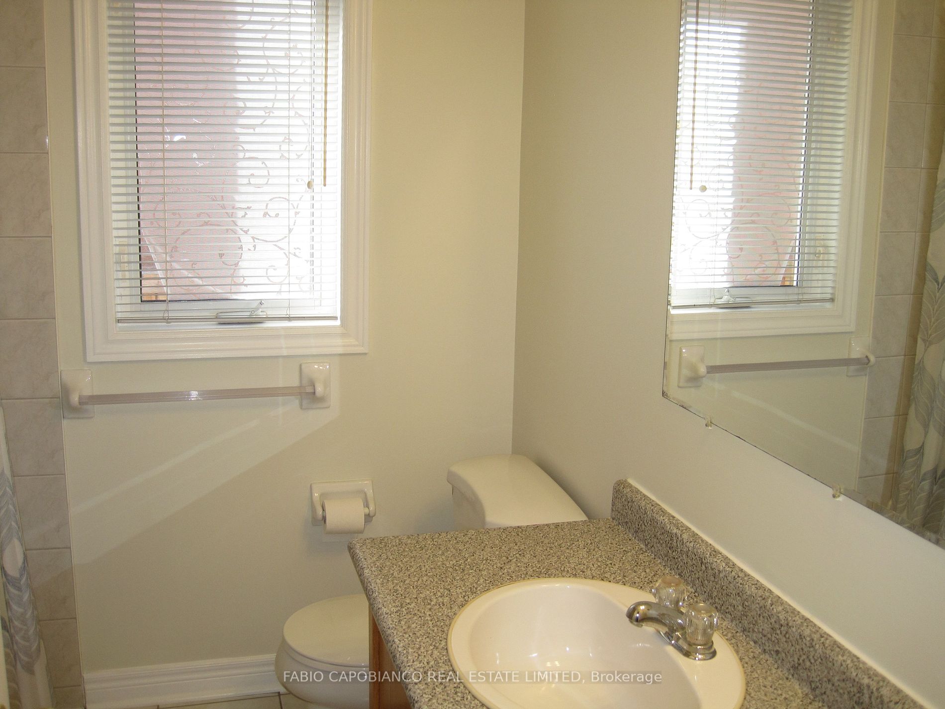 52 Jellicoe Ave, #1