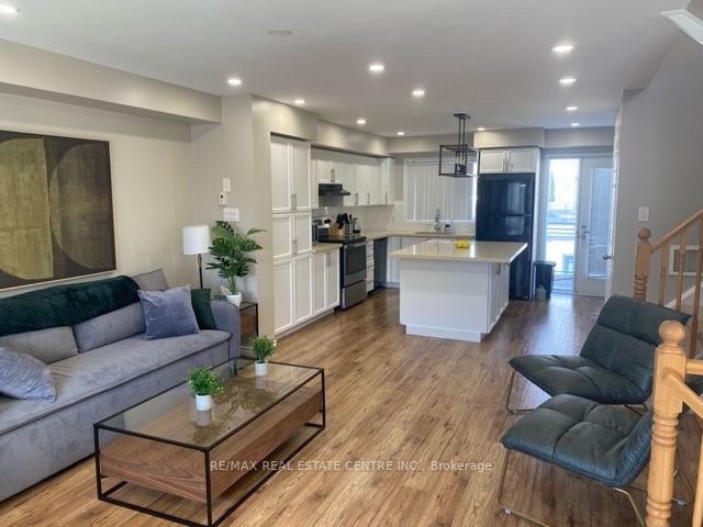 3050 Erin Centre Blvd, #122