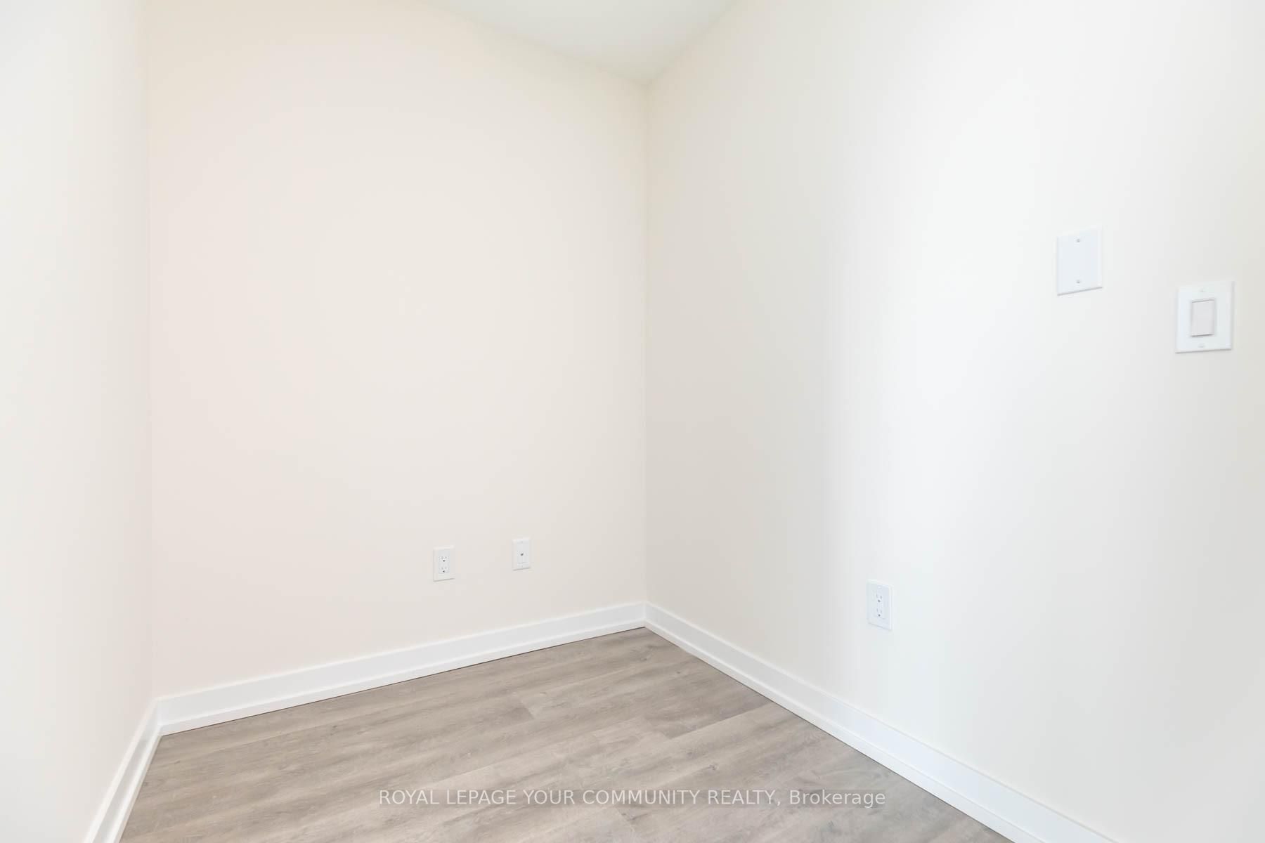 2300 St Clair Ave W, #805
