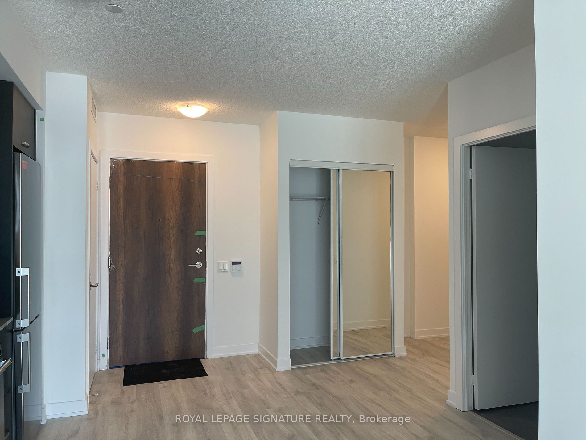 251 Manitoba St, #335