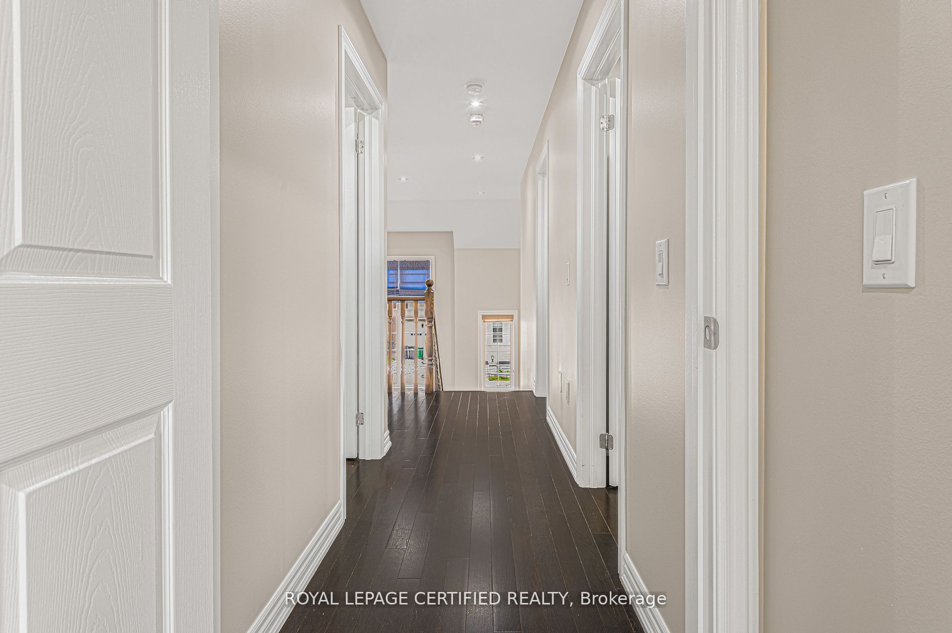 11 Brethby St