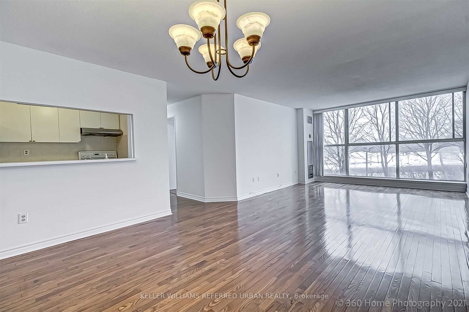 4185 Shipp Drive, #211