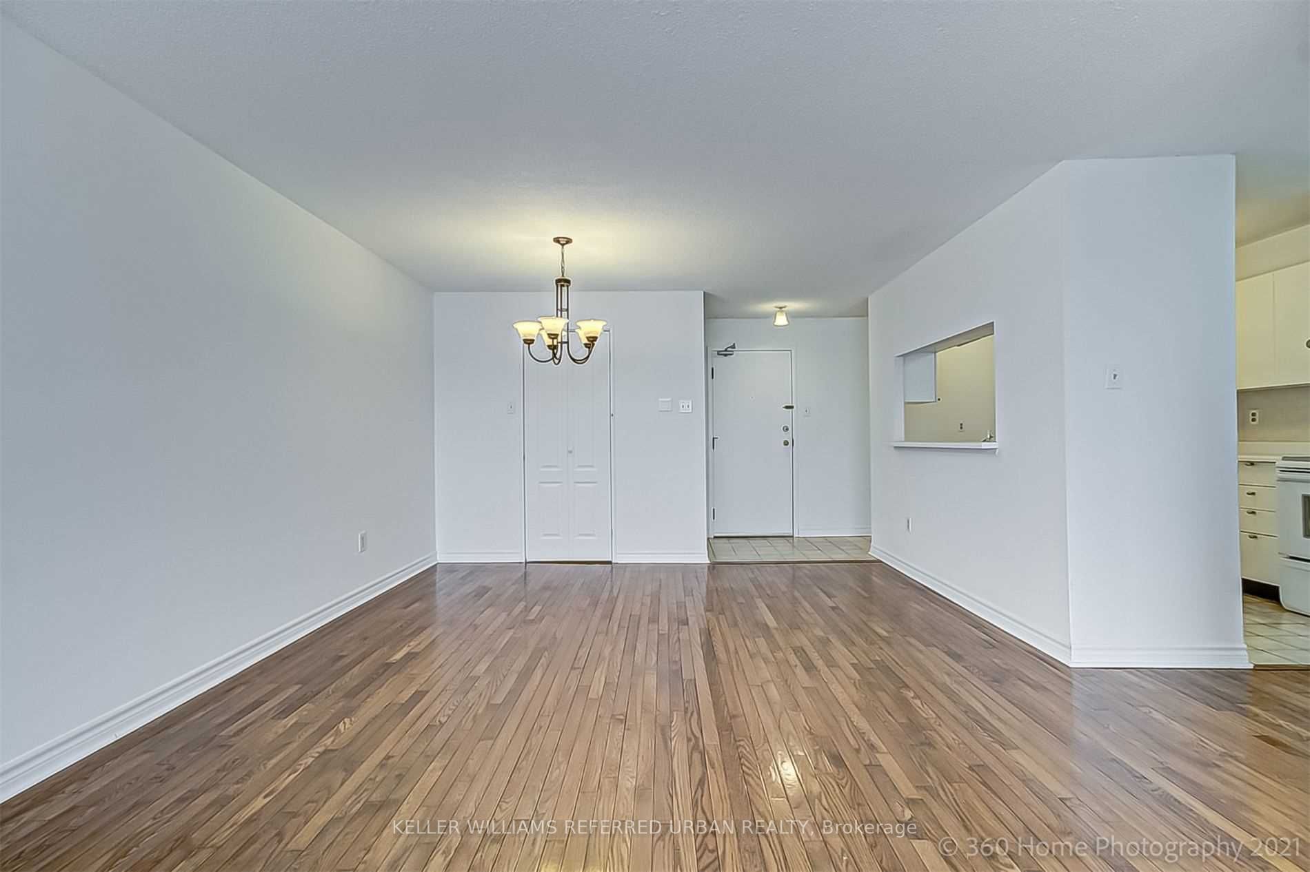 4185 Shipp Drive, #211