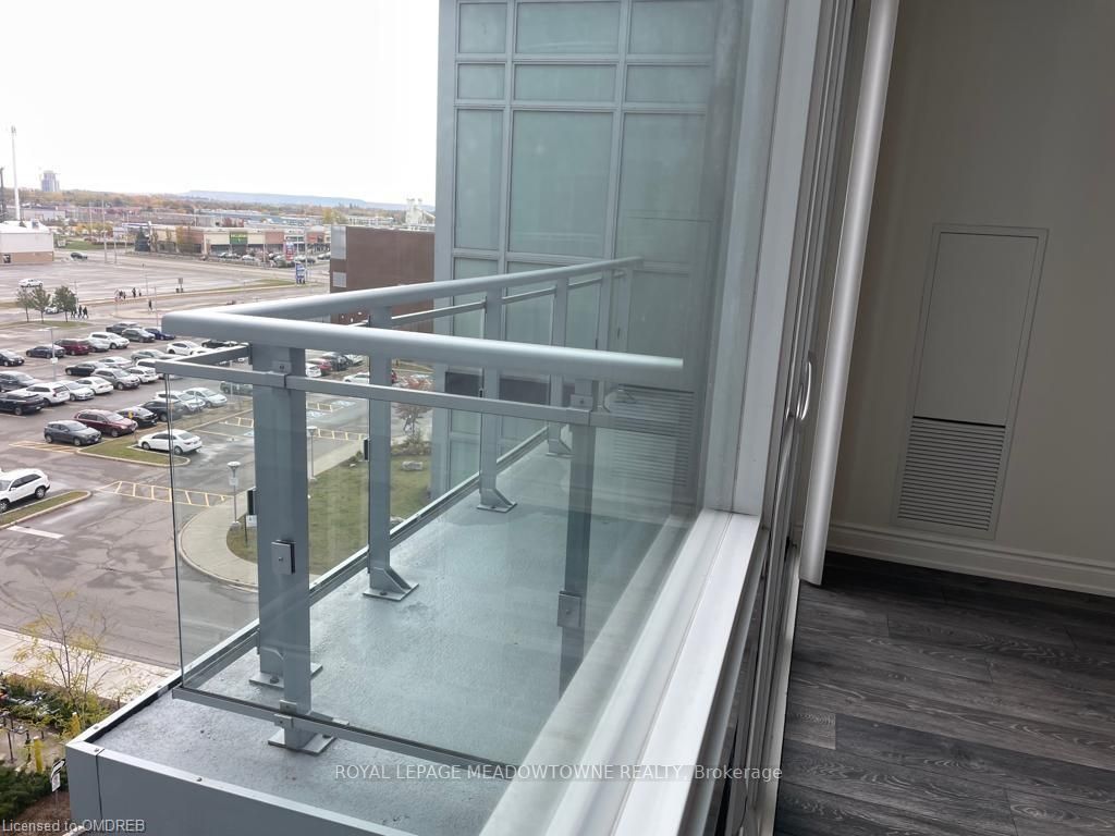 1050 Main Street E, #603