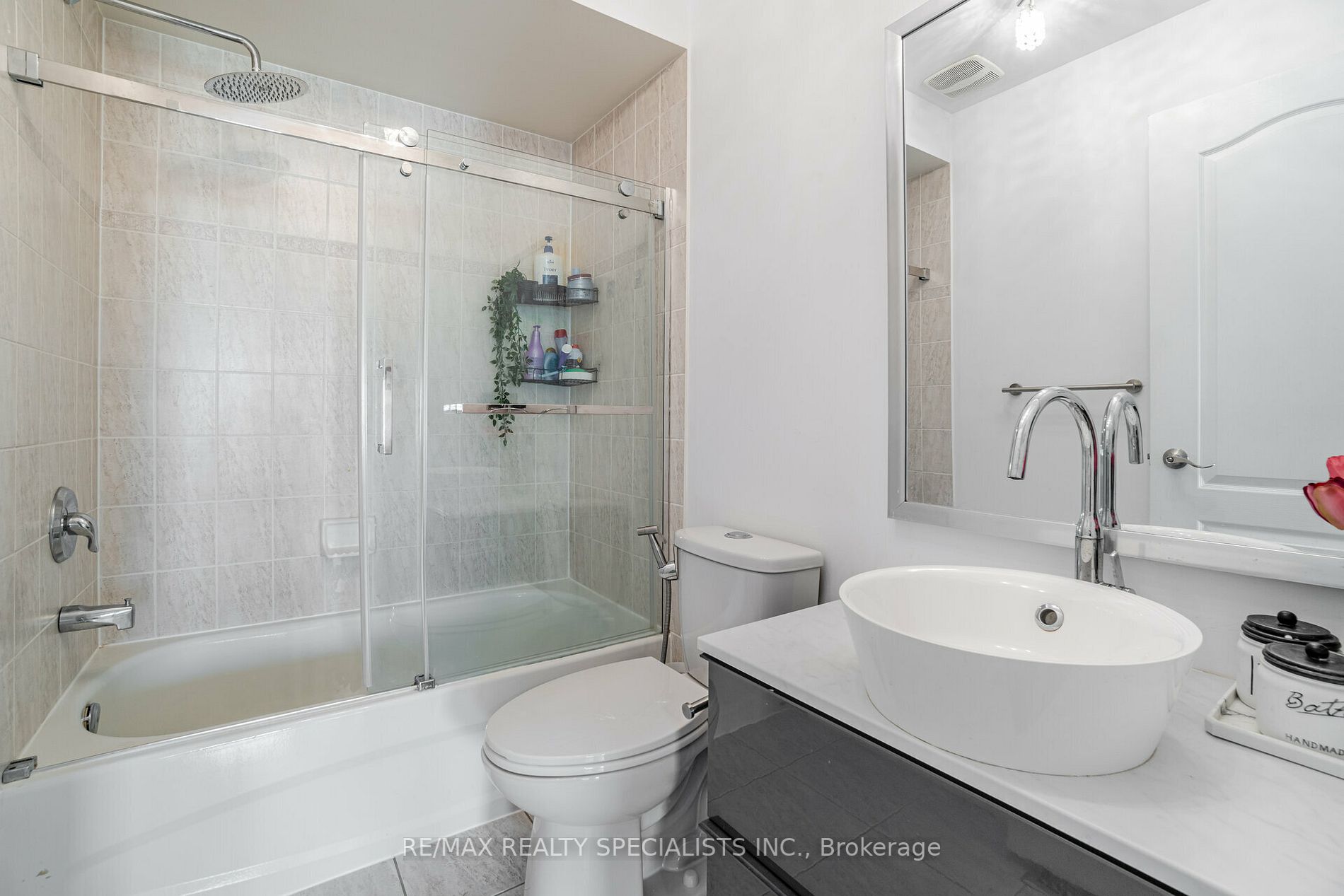 472 Mountainash Rd