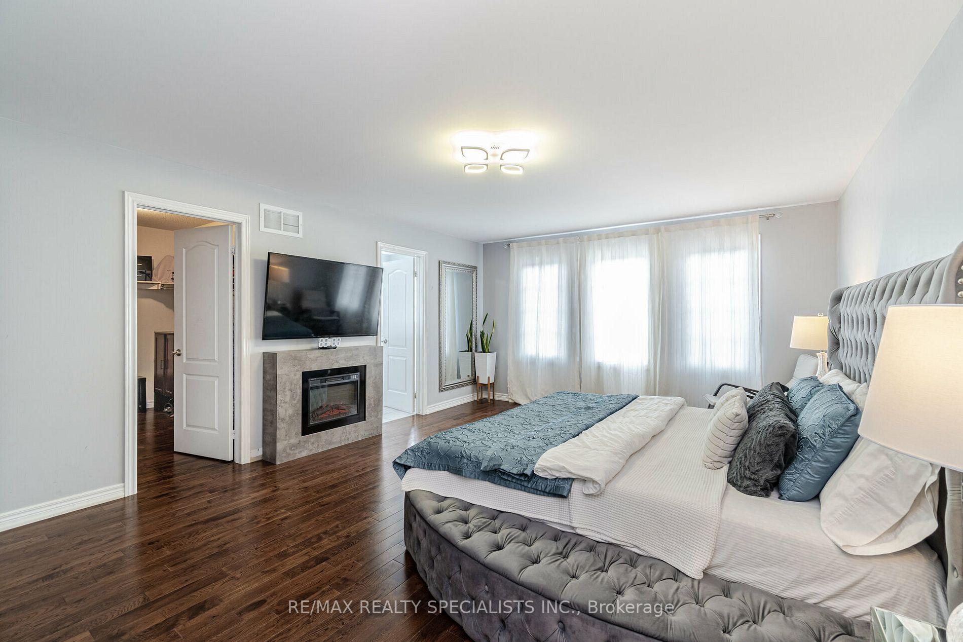 472 Mountainash Rd