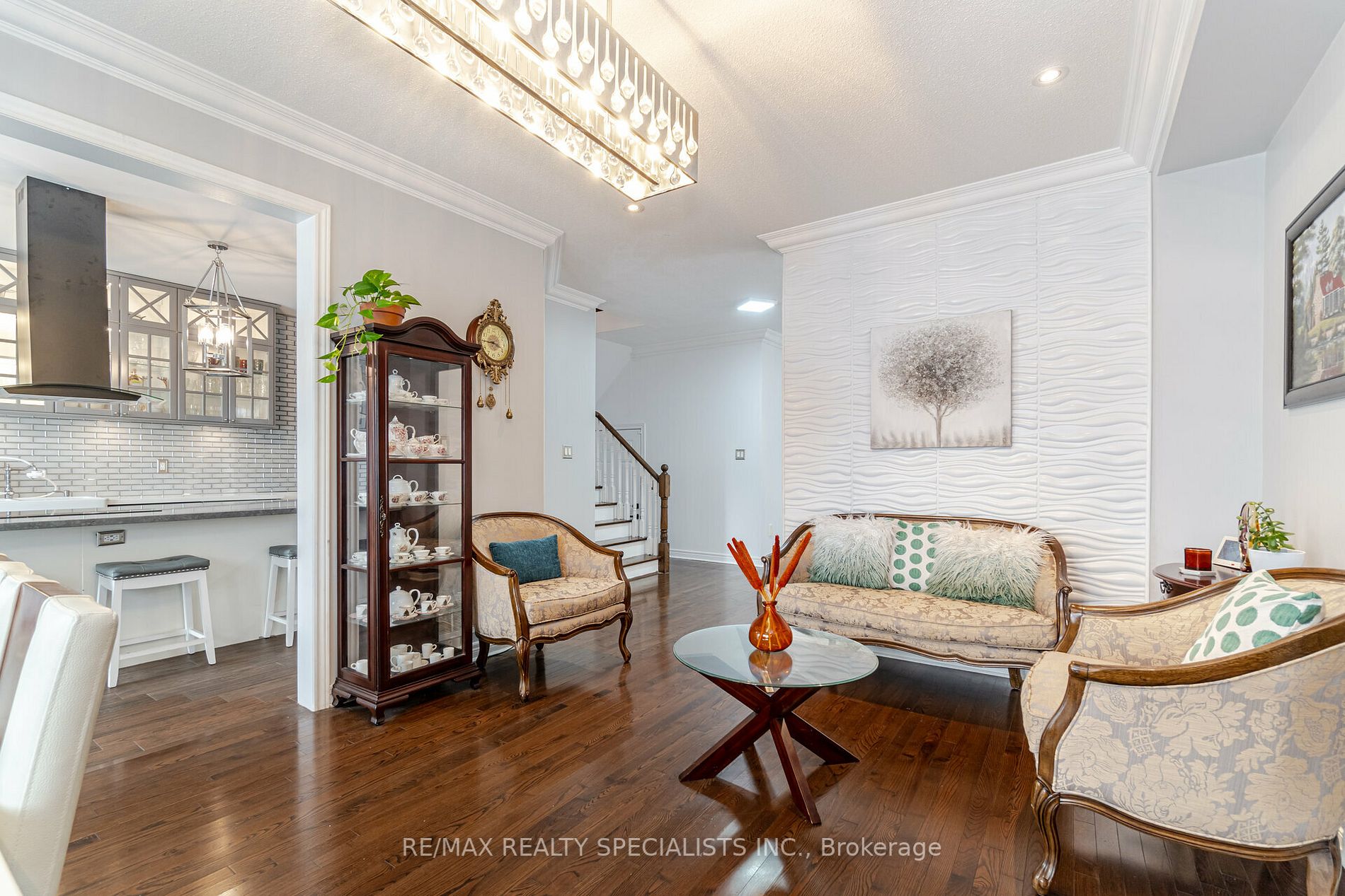 472 Mountainash Rd