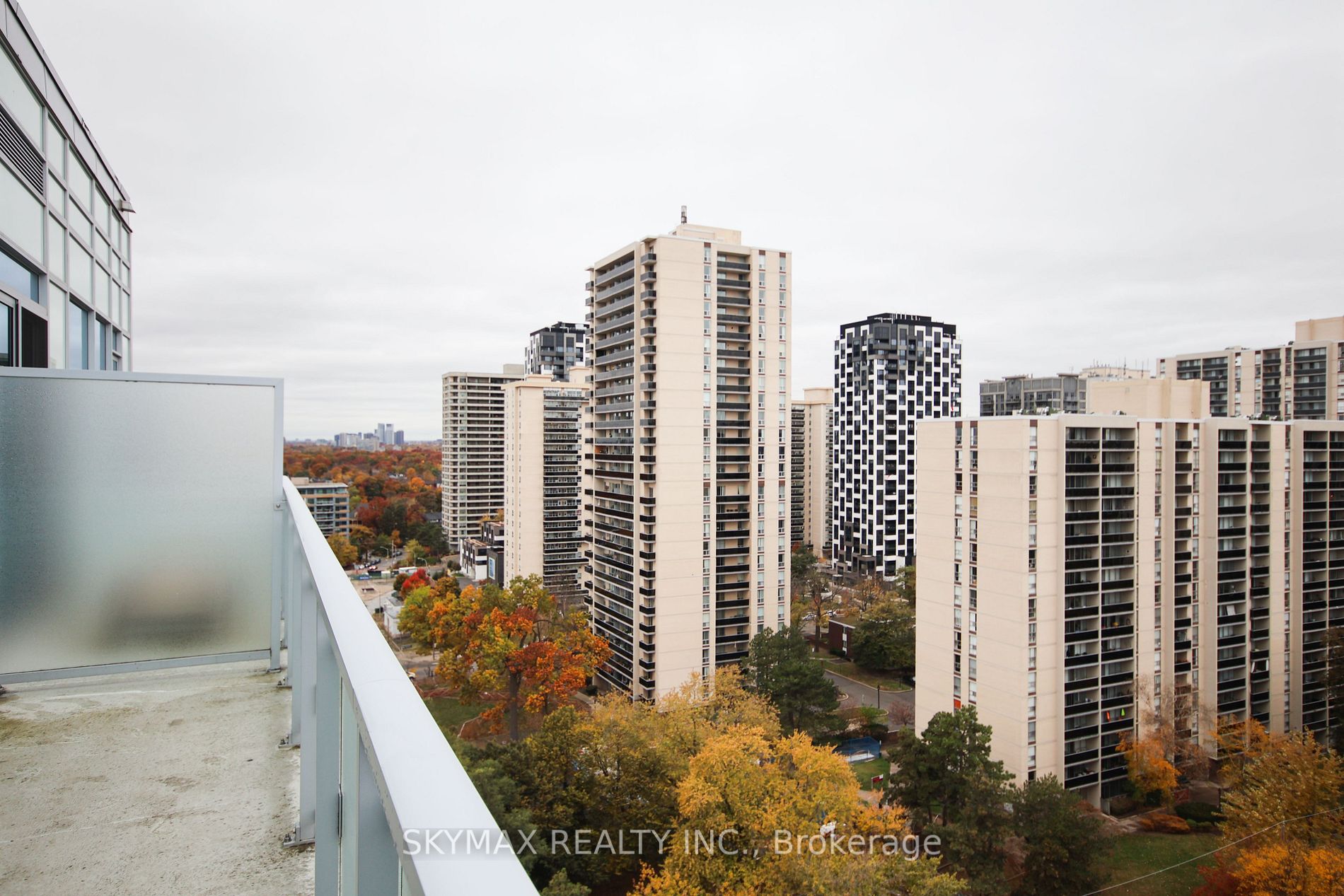 1830 Bloor St W, #Uph8