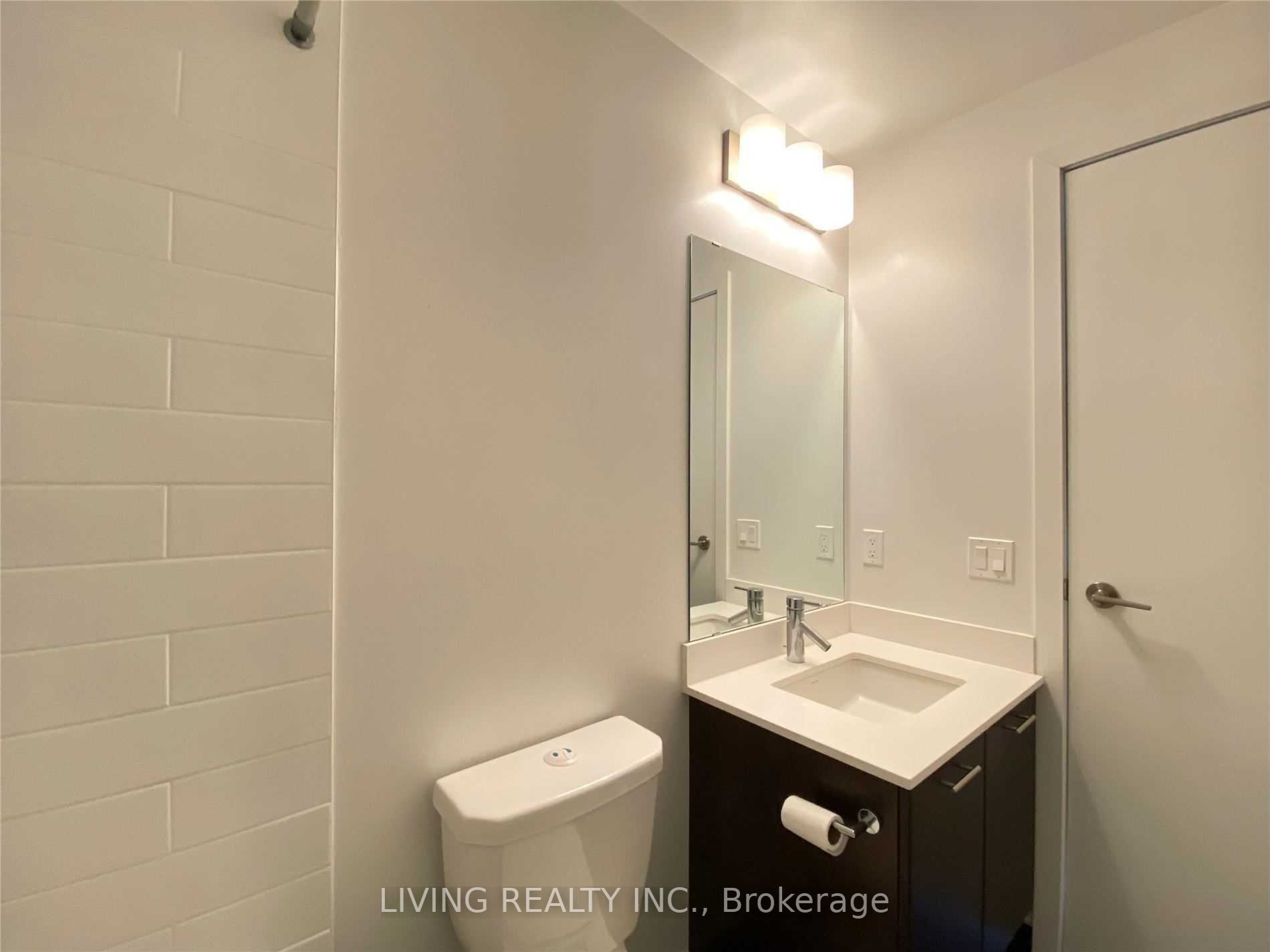 2200 Lake Shore Blvd W, #3004