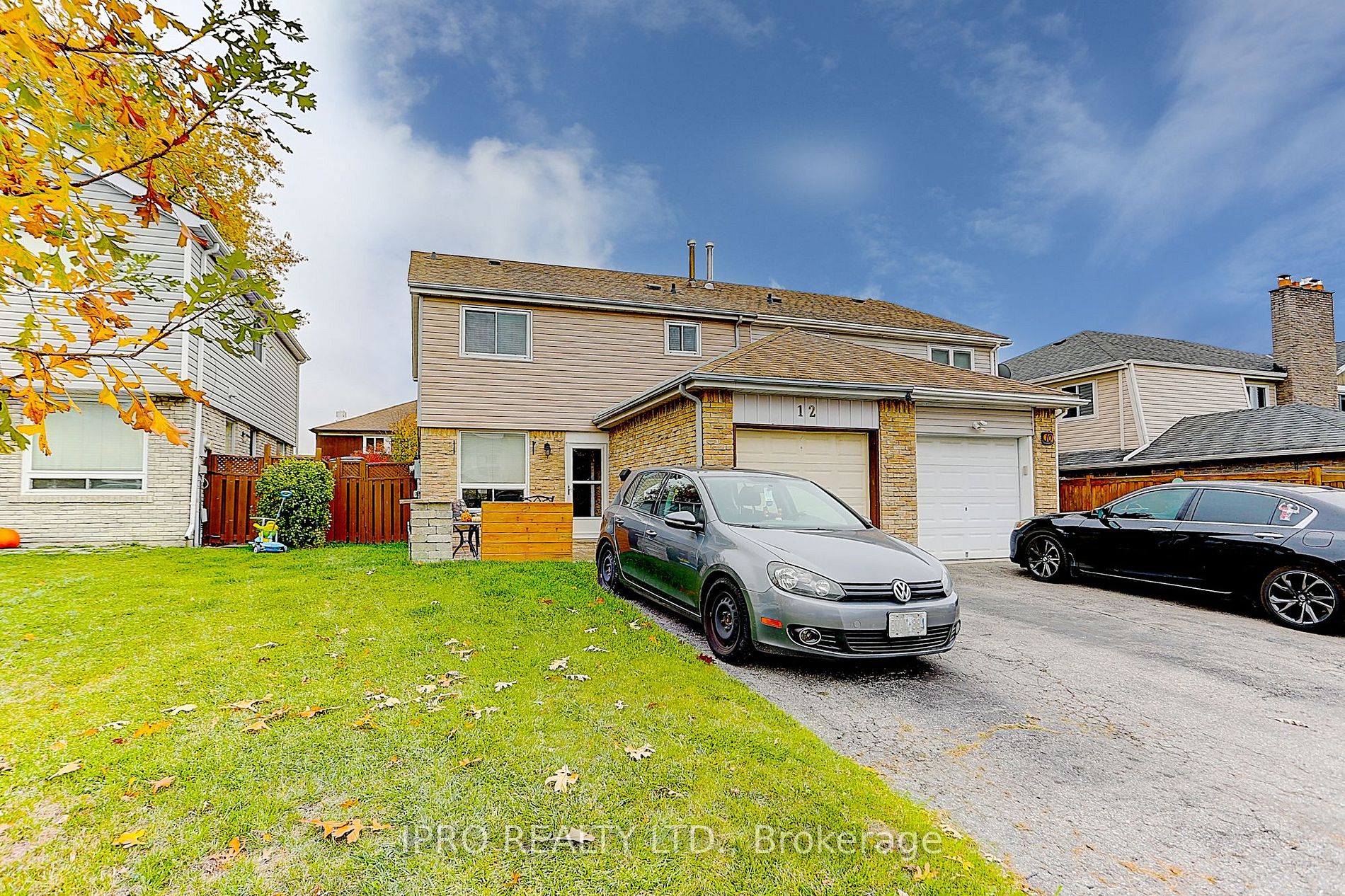 12 Nottawasaga Crescent