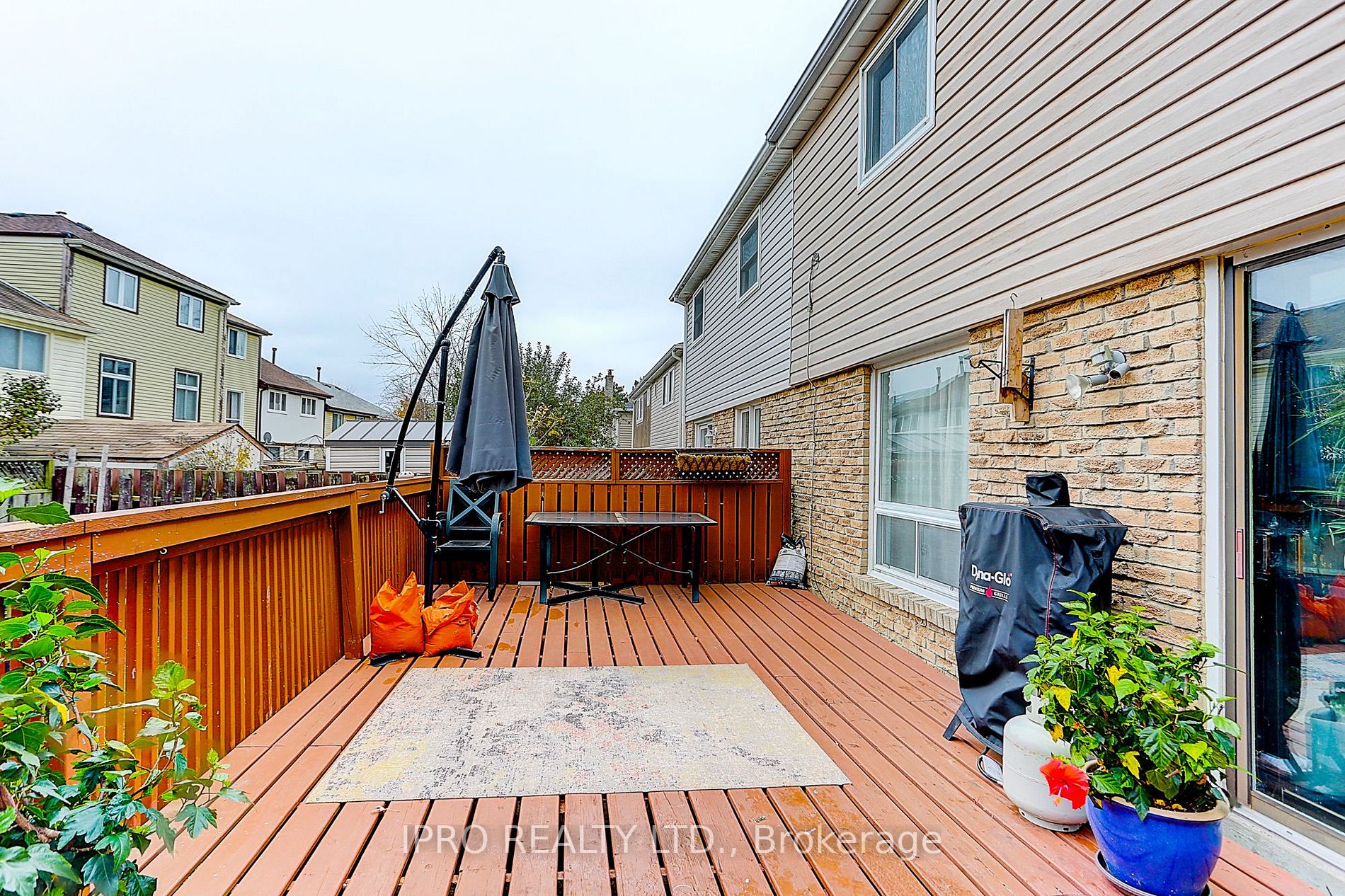 12 Nottawasaga Crescent