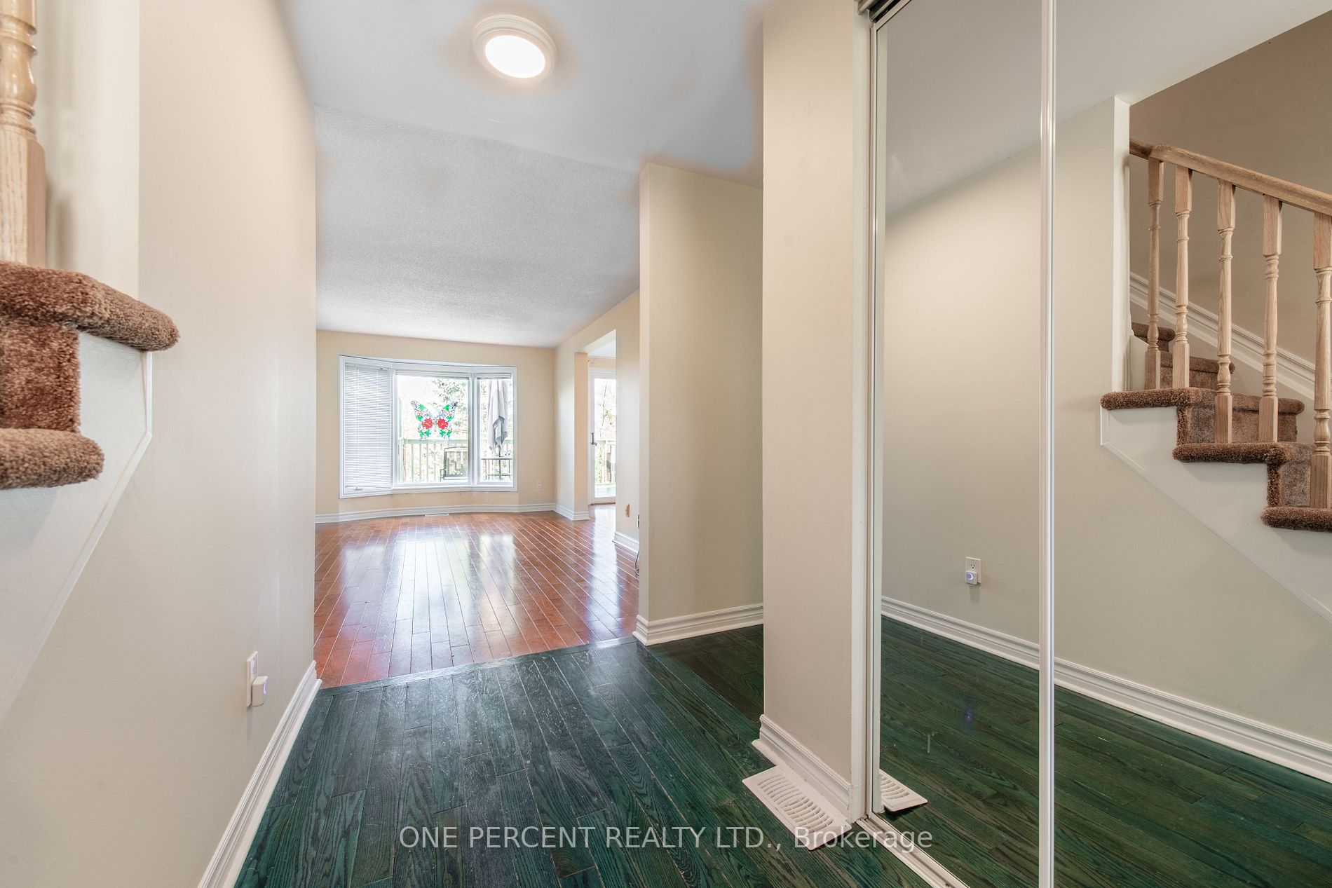 124 Lakeview Crt