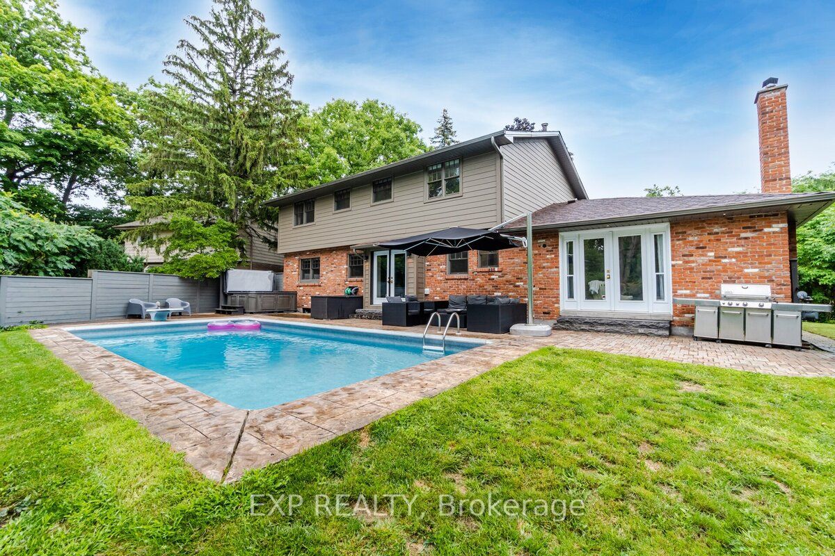 5053 Spruce Ave