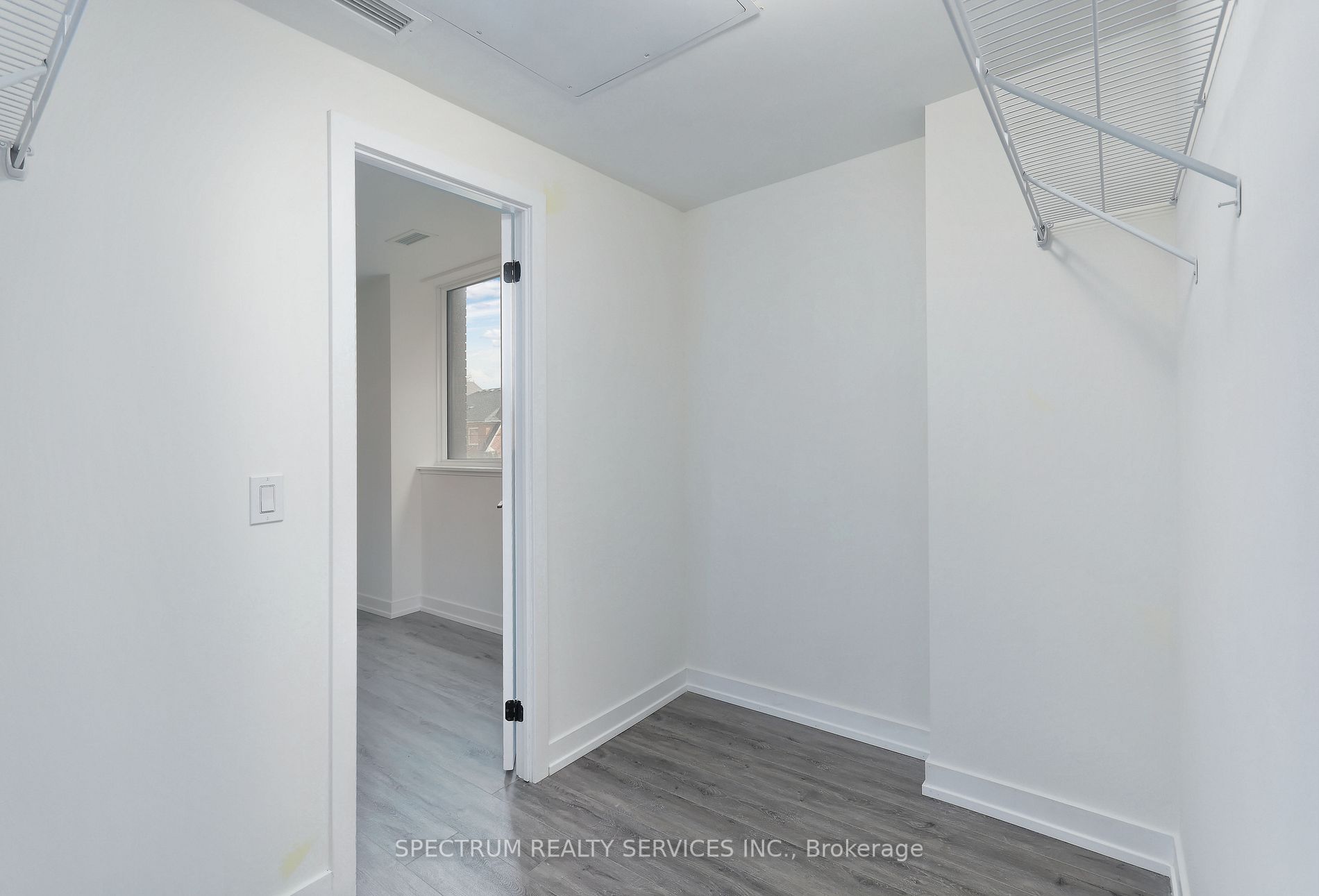 10 Symes Rd, #1