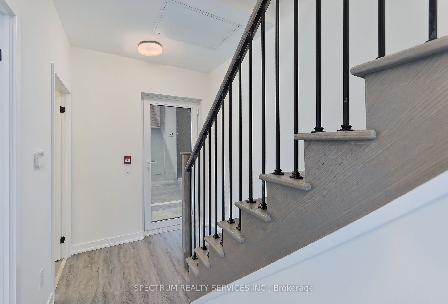 10 Symes Rd, #1