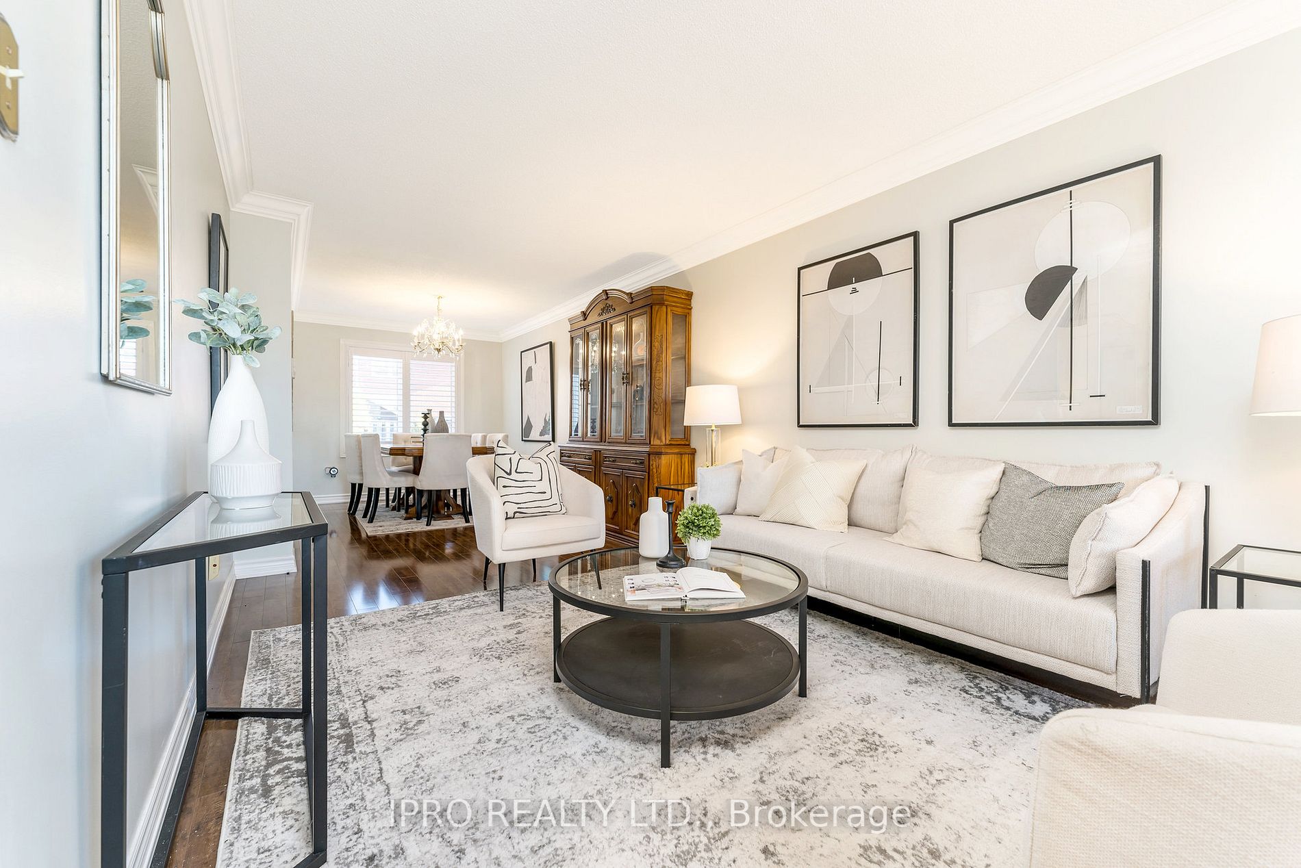 11 Turtlecreek Blvd E