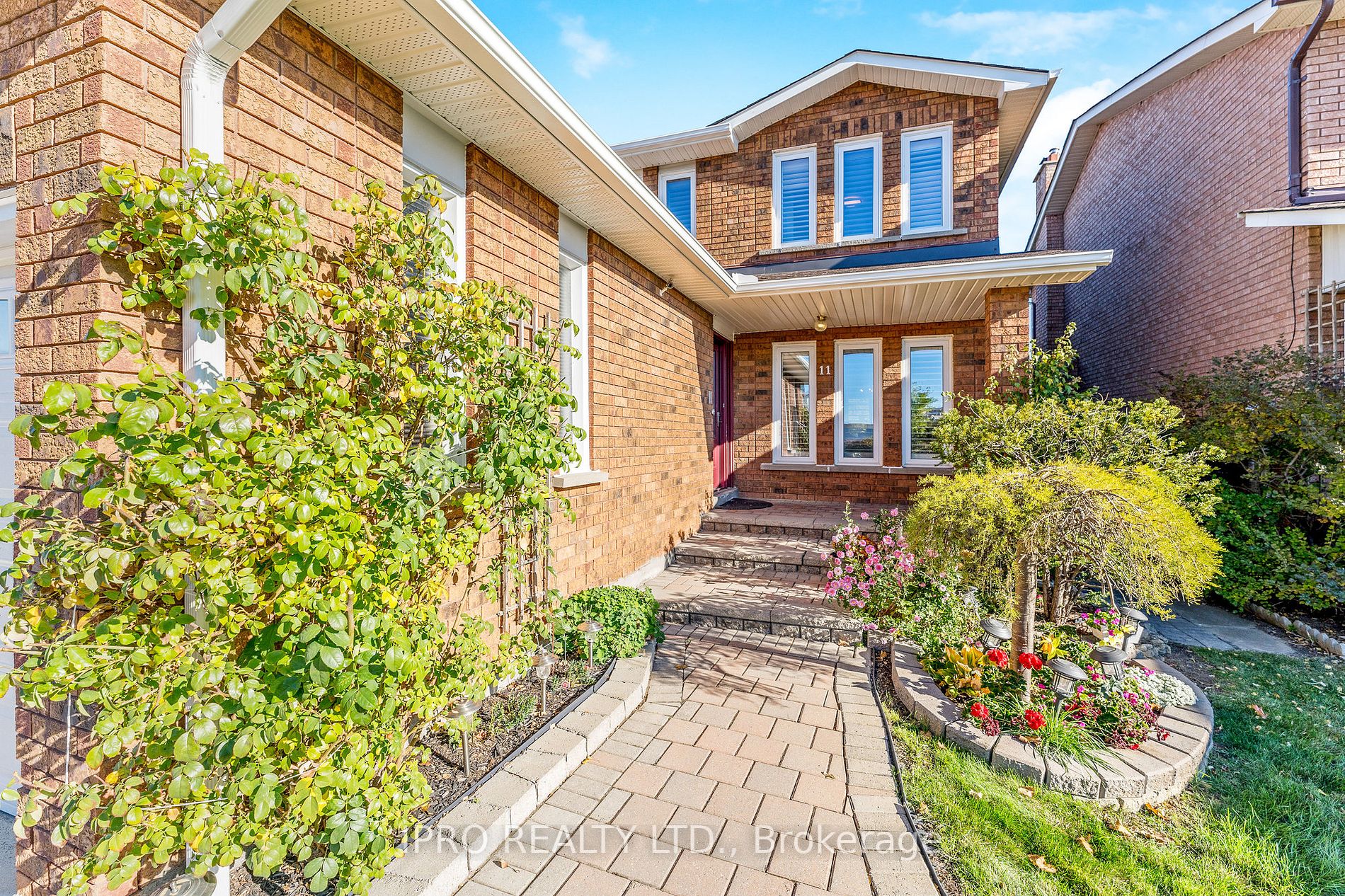 11 Turtlecreek Blvd E
