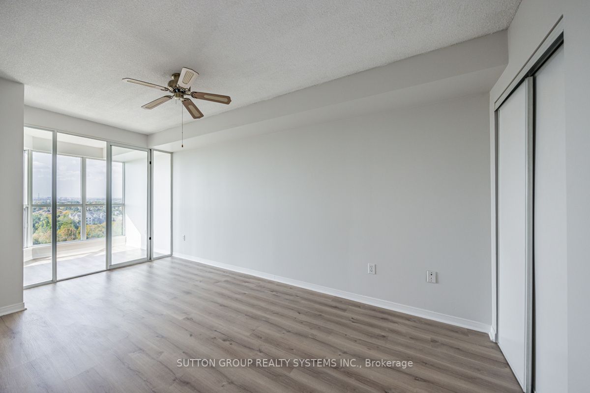 2177 Burnhamthorpe Rd W, #1606