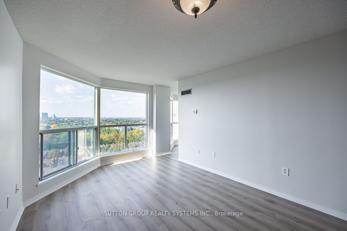 2177 Burnhamthorpe Rd W, #1606