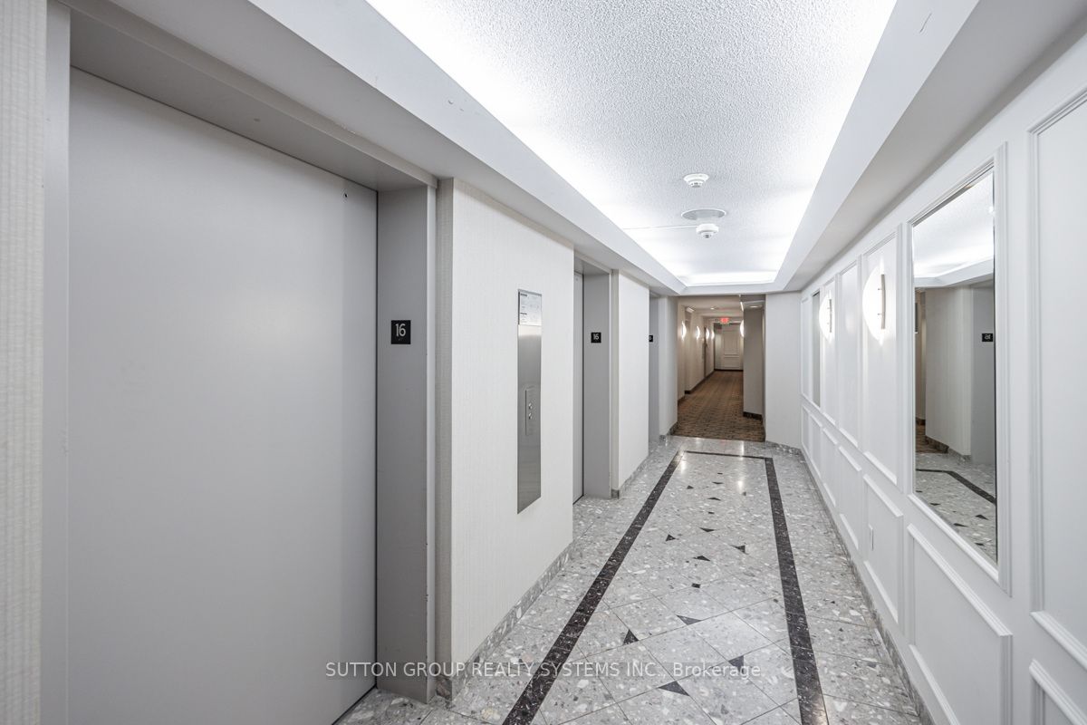 2177 Burnhamthorpe Rd W, #1606