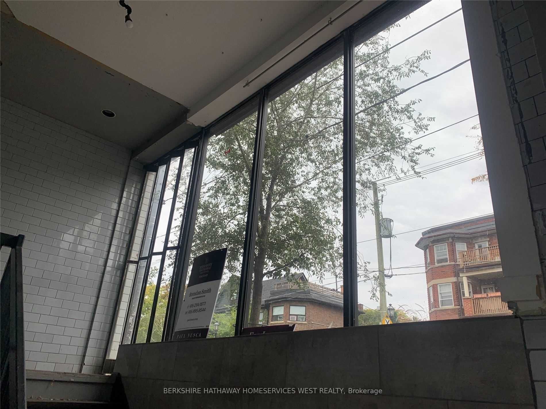 337 Roncesvalles Ave, #Lower