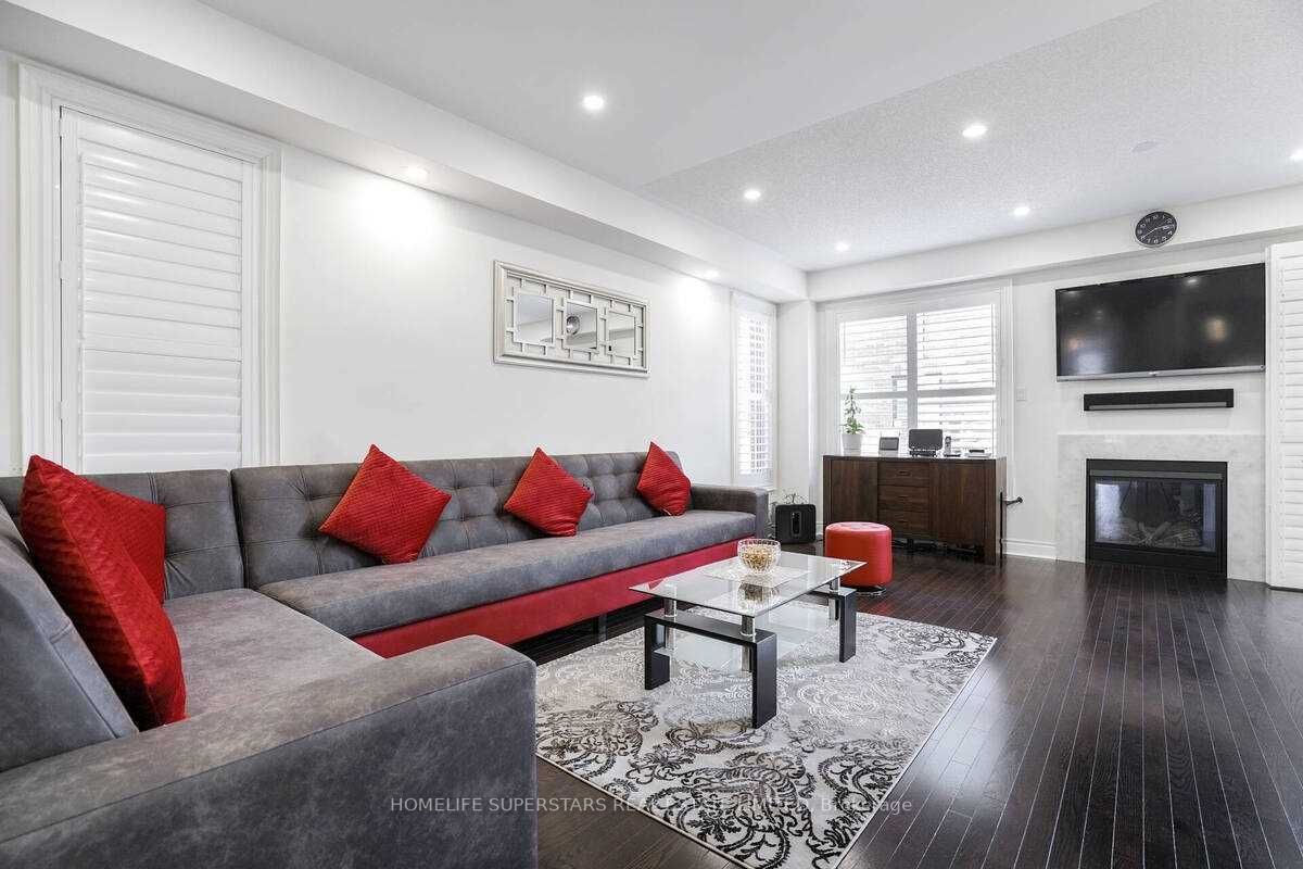 57 Elwin Rd