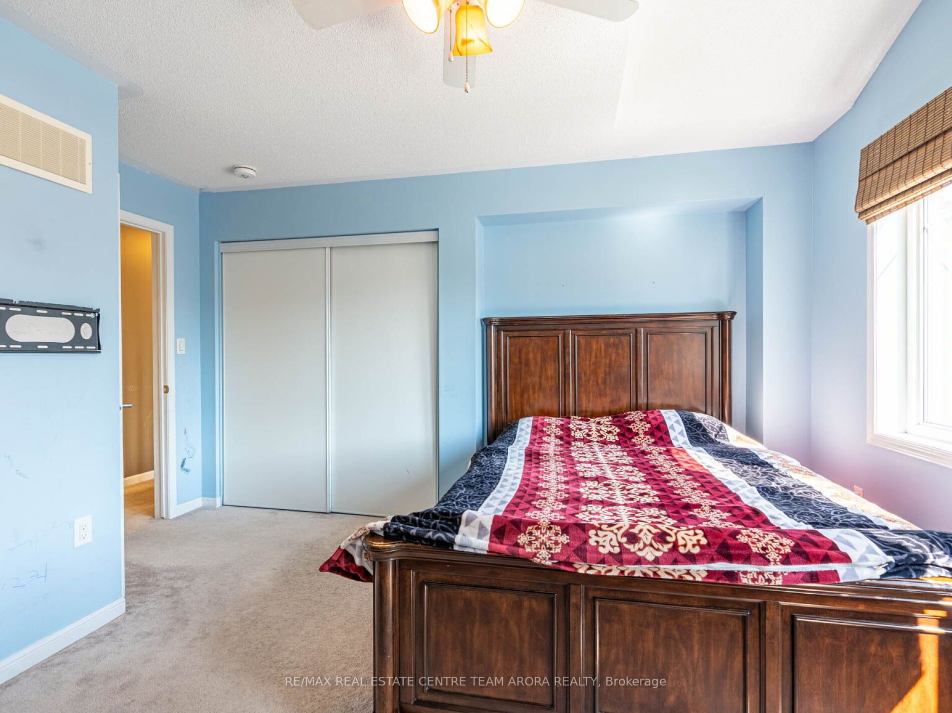 46 Old Cleeve Cres