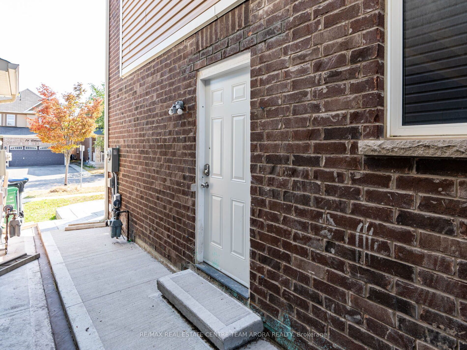46 Old Cleeve Cres