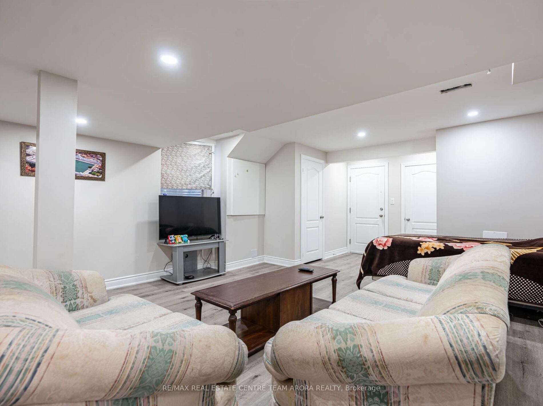 46 Old Cleeve Cres