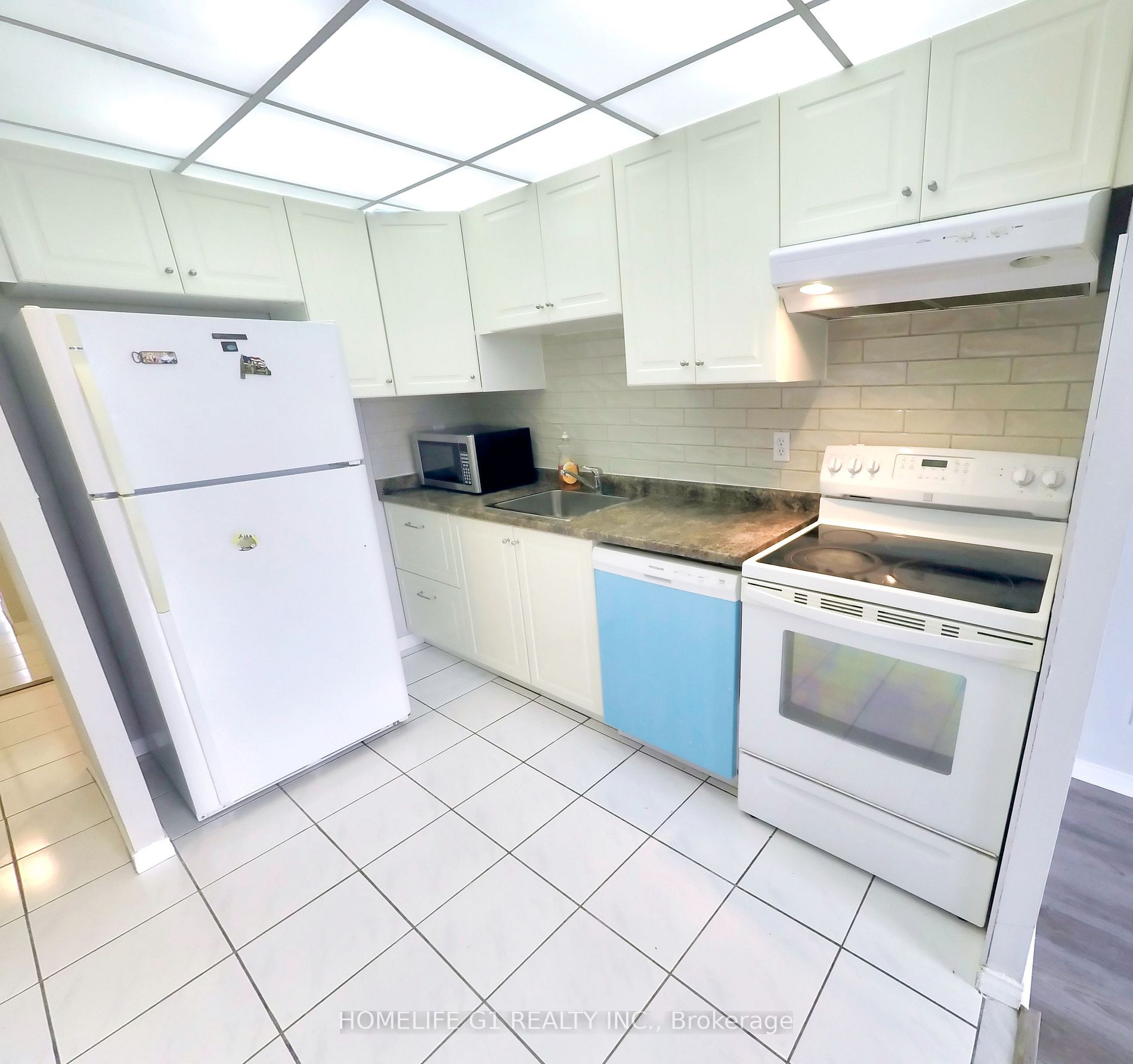 155 Hillcrest Ave, #1011