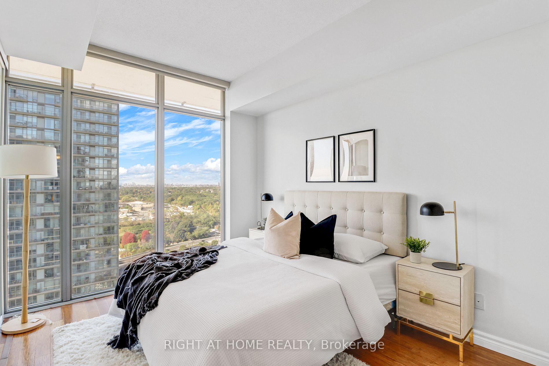 103 The Queensway, #2410