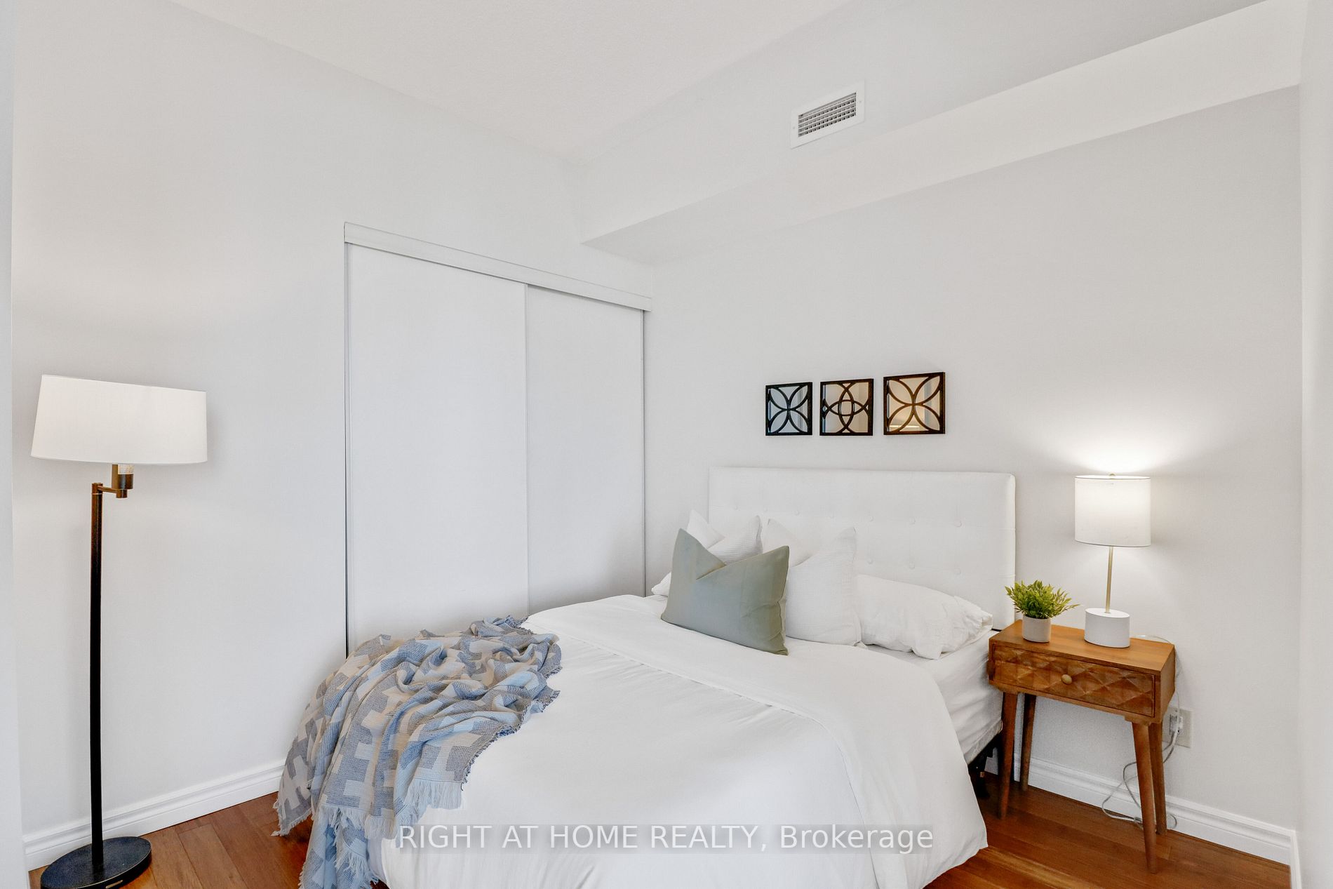 103 The Queensway, #2410