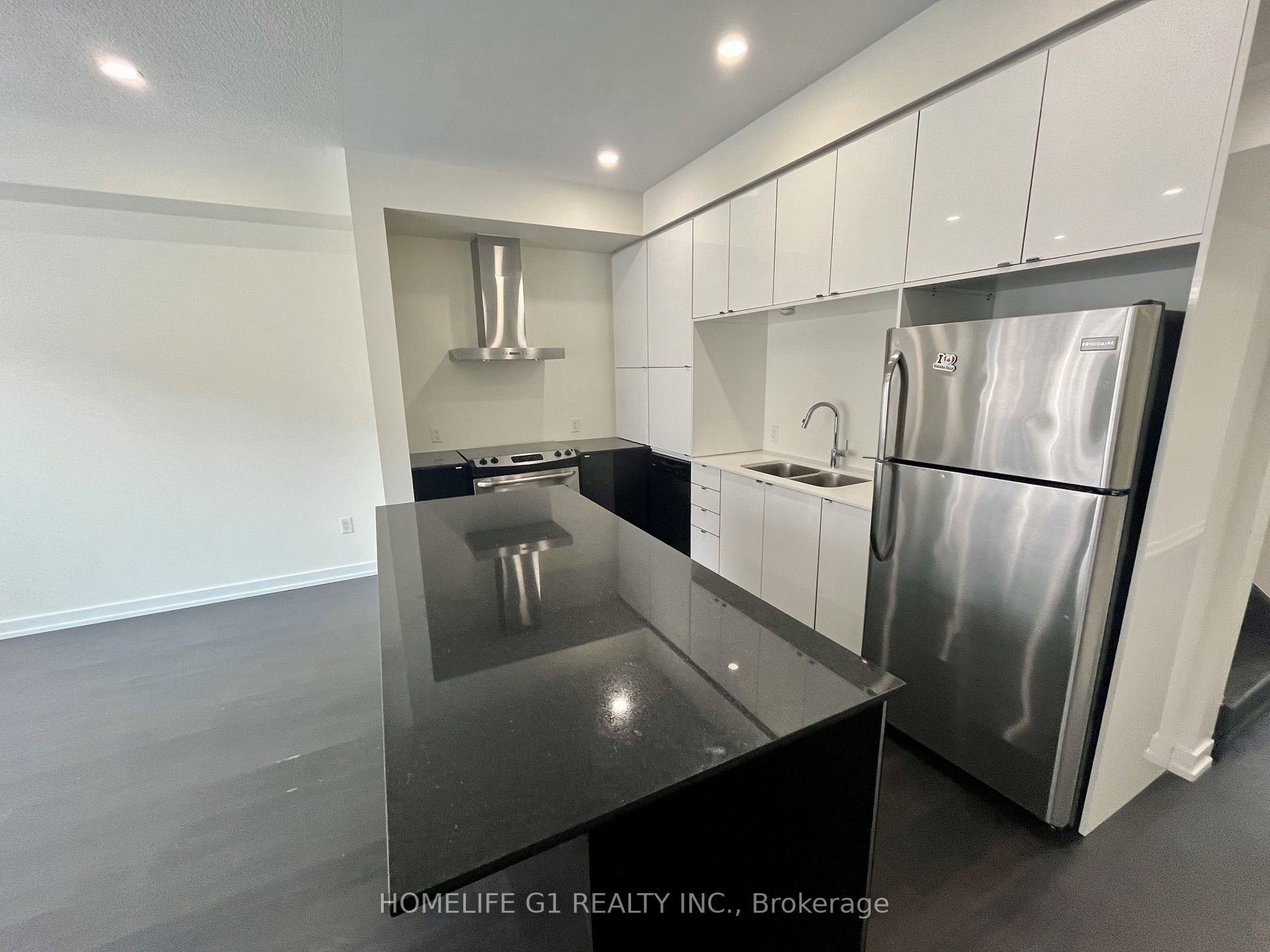 209 Sabina Dr