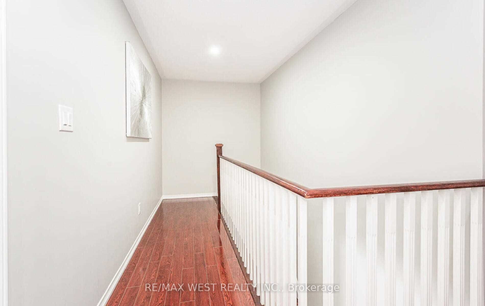 17 Stillman Dr