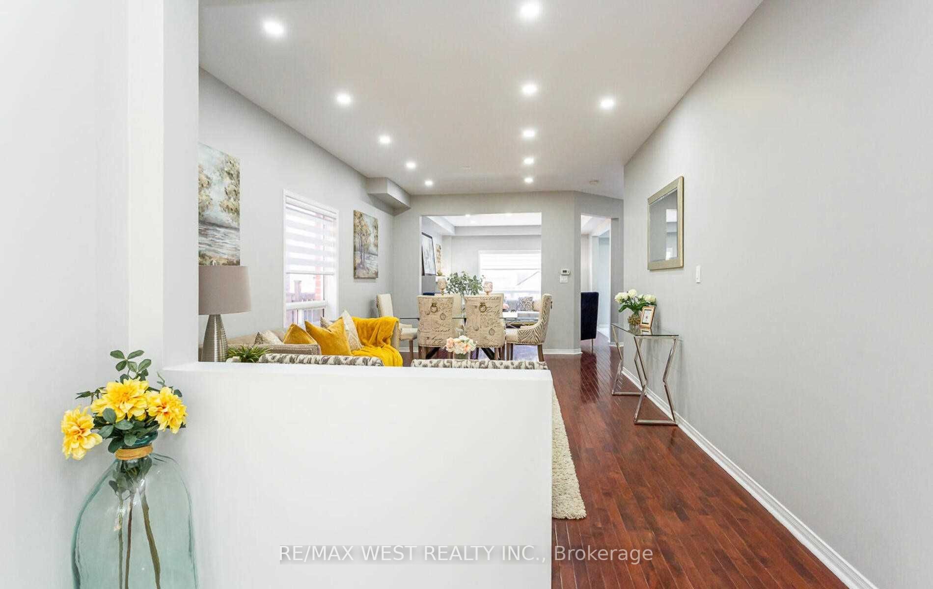 17 Stillman Dr