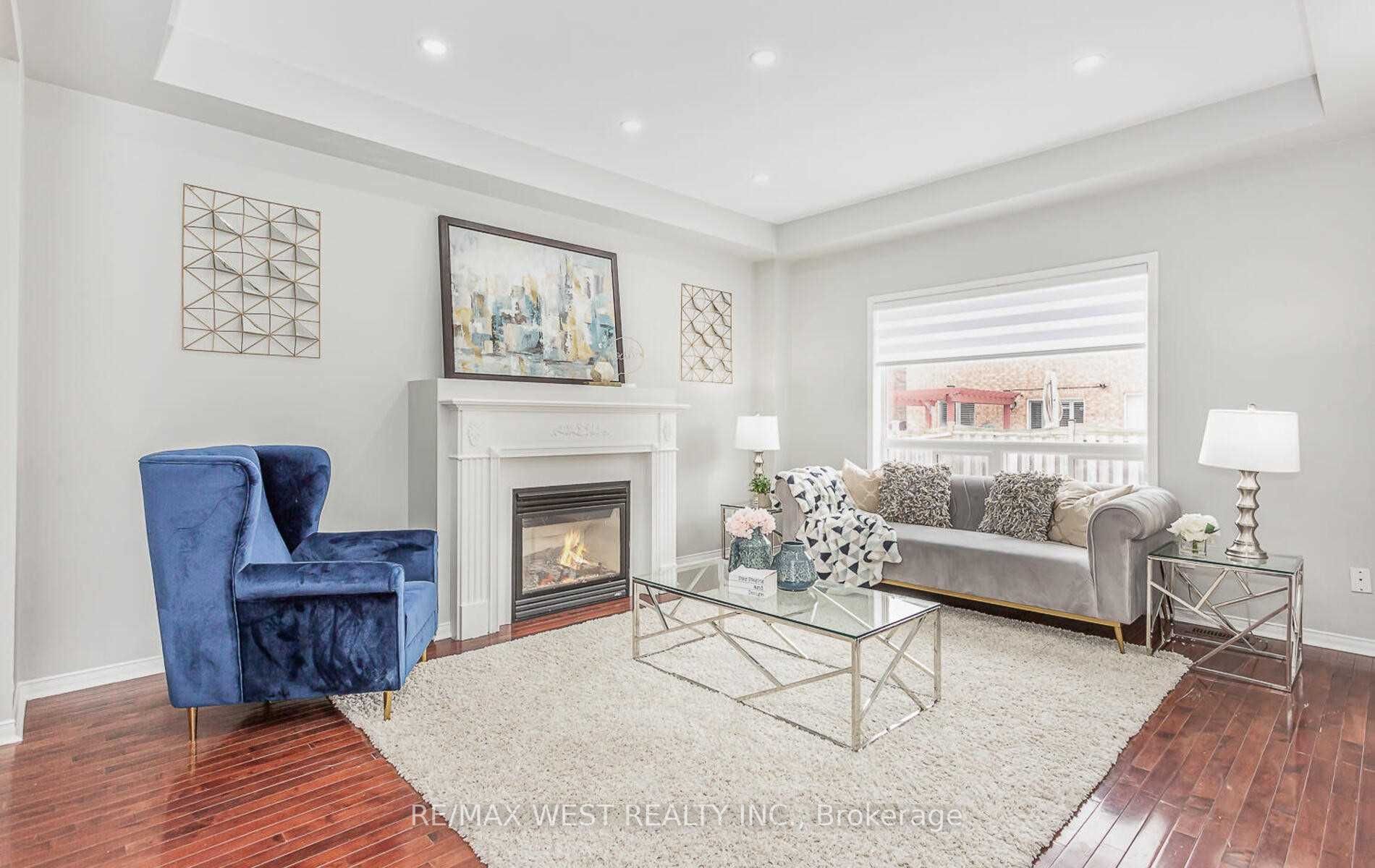 17 Stillman Dr