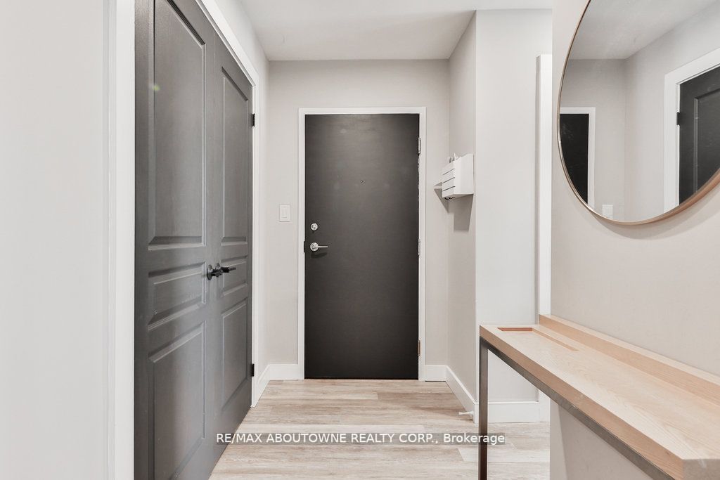 70 Port St E, #301
