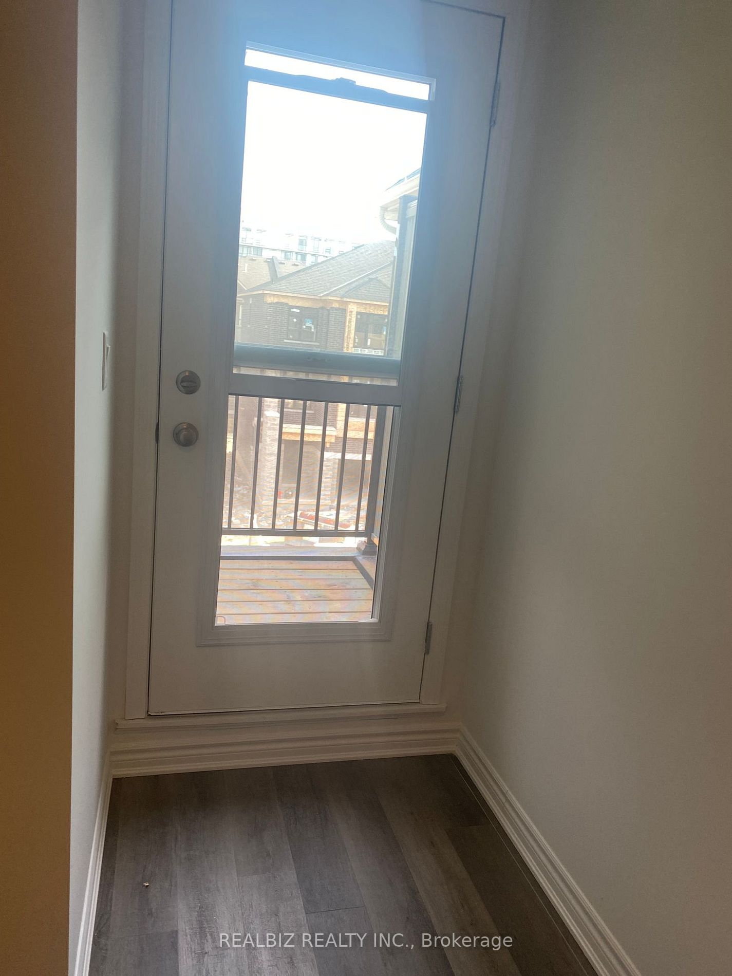 187 Keppel Circ