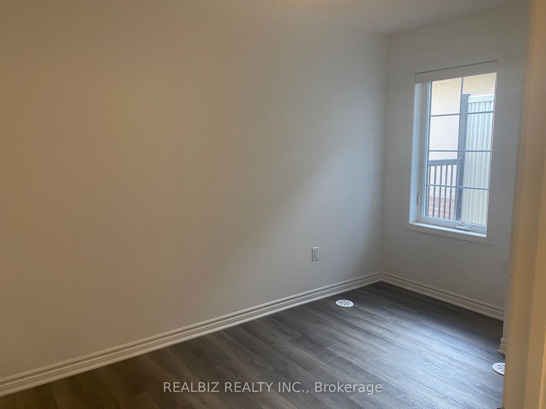 187 Keppel Circ