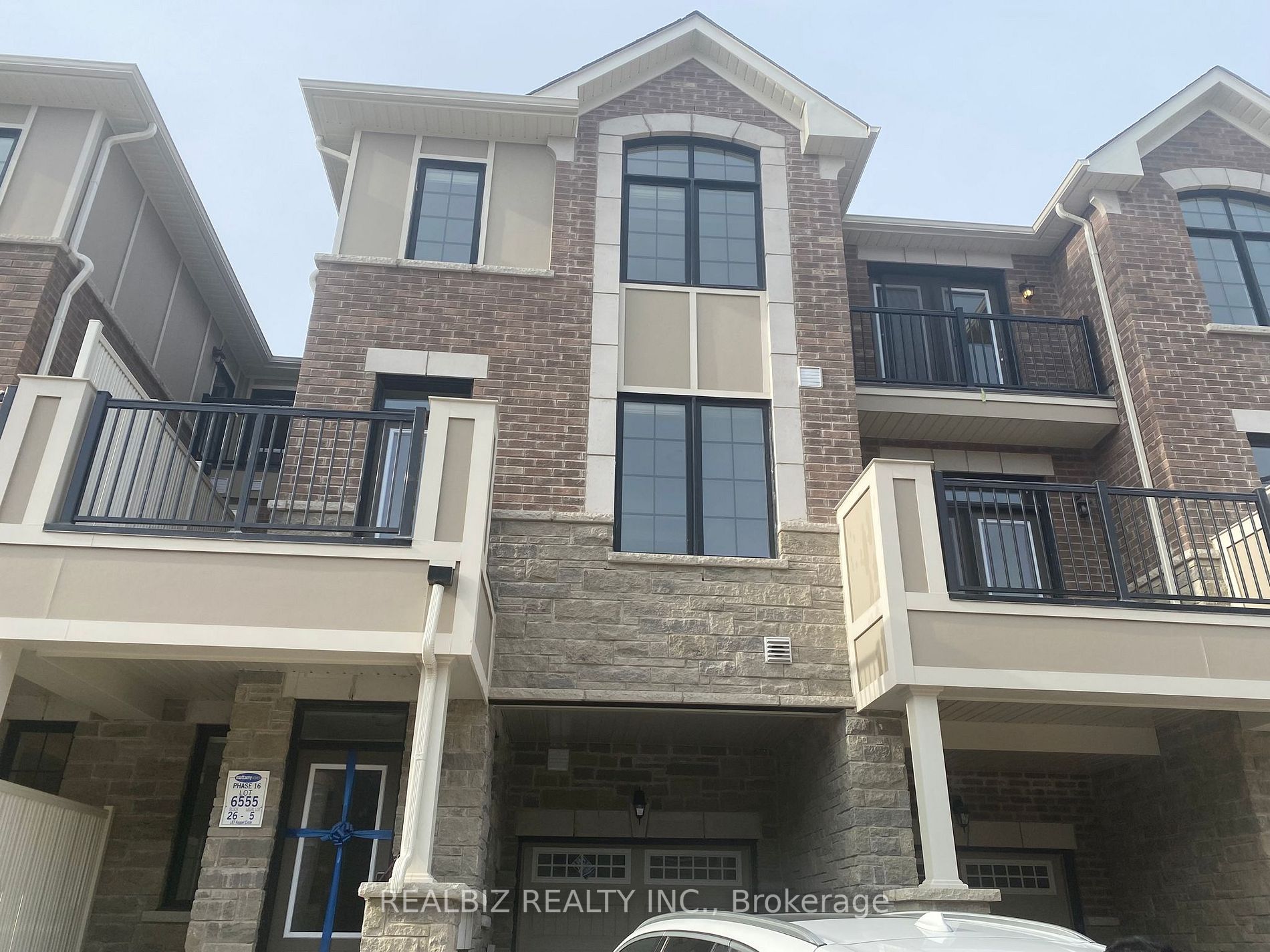 187 Keppel Circ