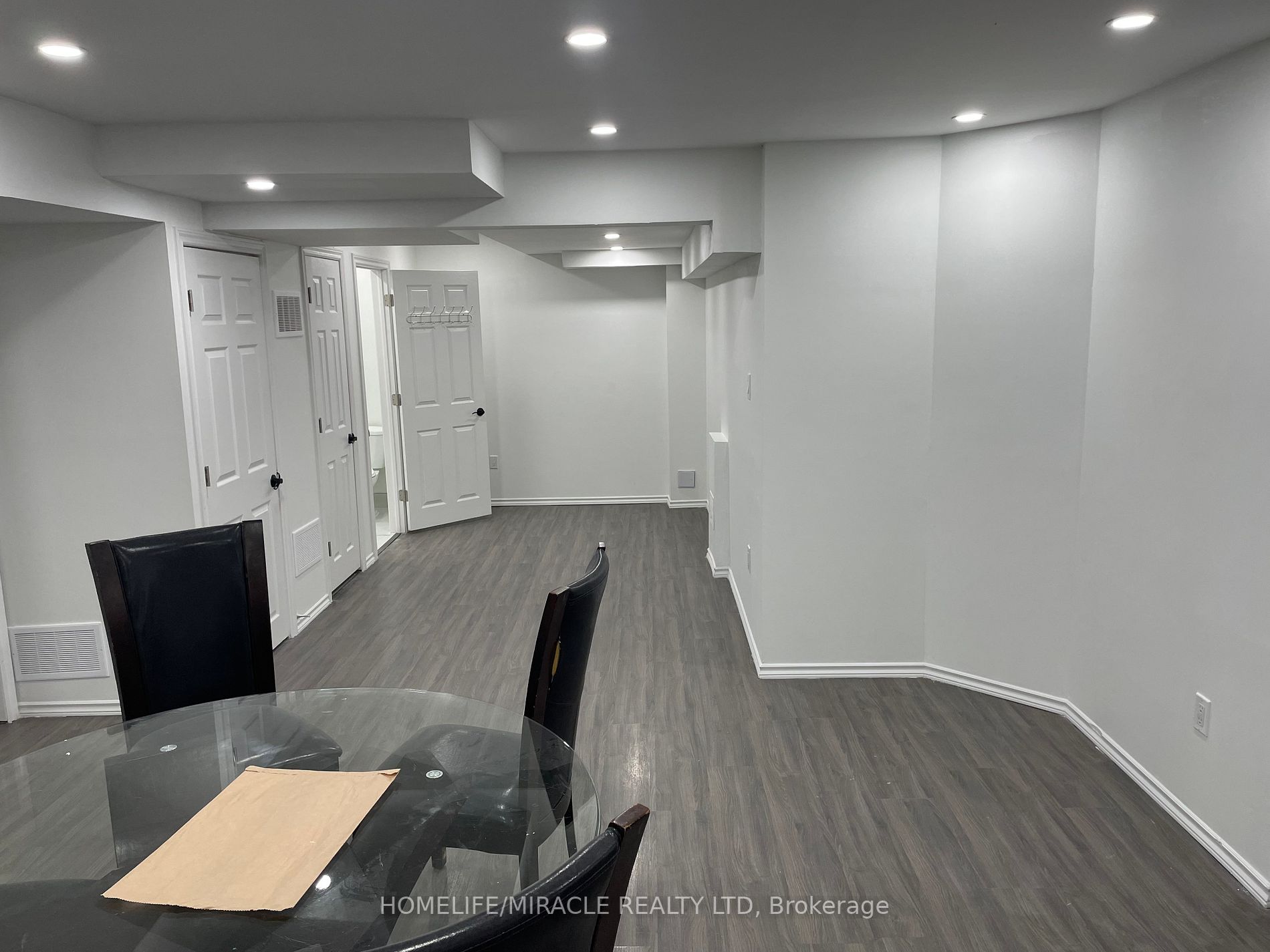 8 Feeder St, #Bsmt